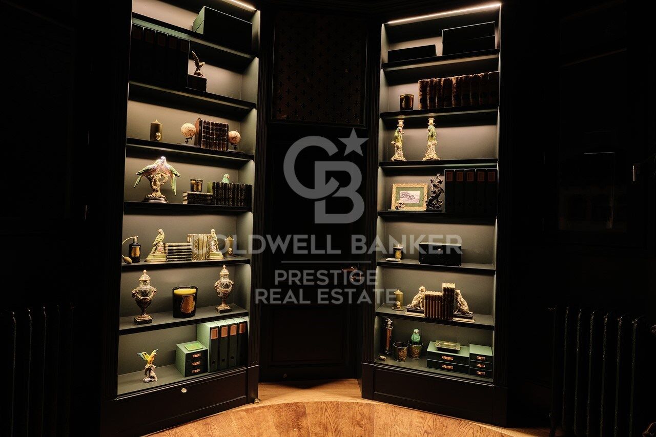 Penthouse for rent in Palacete Belle Epoque 1914 in the Tibidabo area