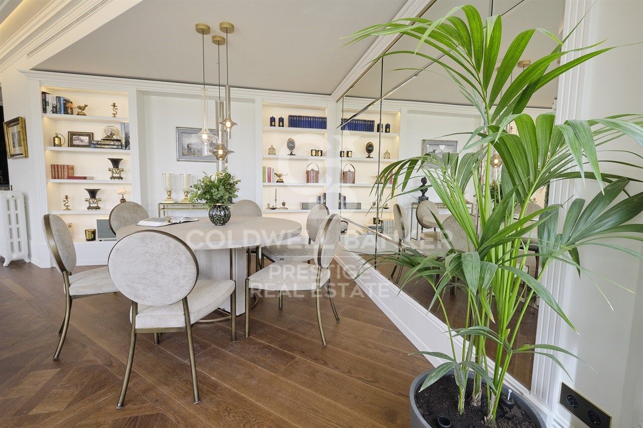 Penthouse for rent in Palacete Belle Epoque 1914 in the Tibidabo area