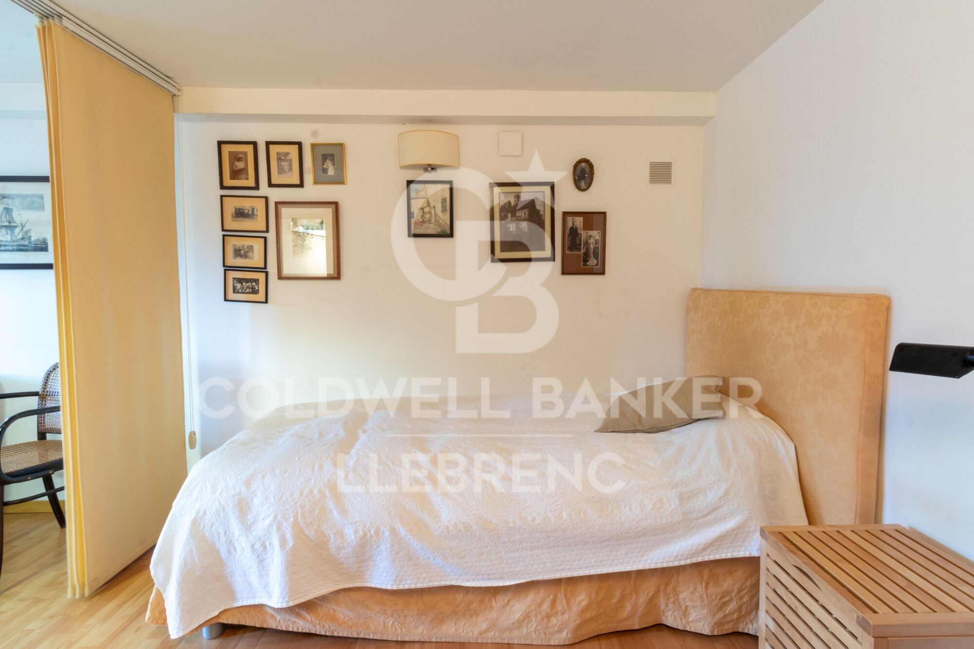 Beautiful house for sale in Vallvidrera with garden and pool