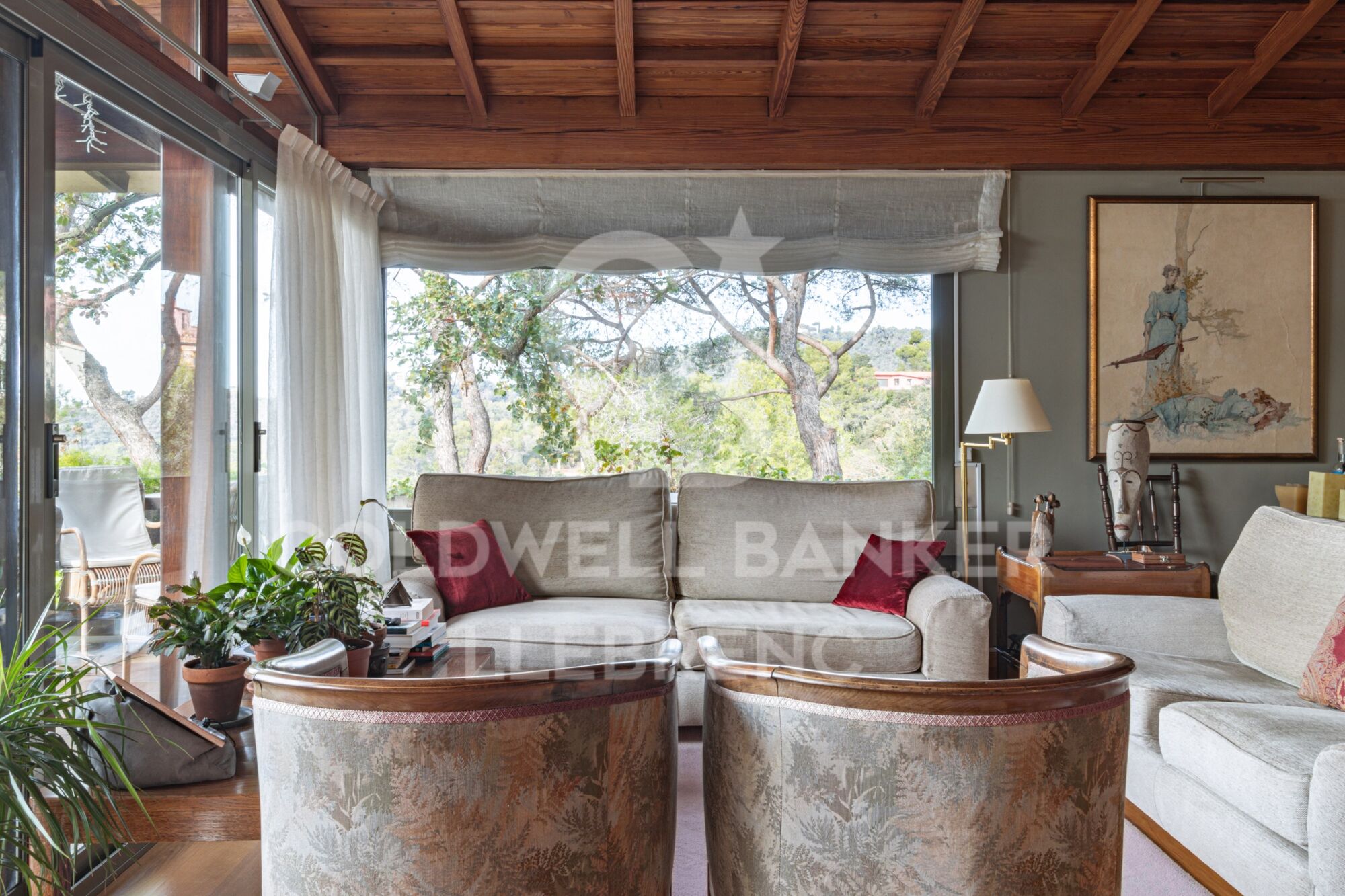 Beautiful house for sale in Vallvidrera with garden and pool