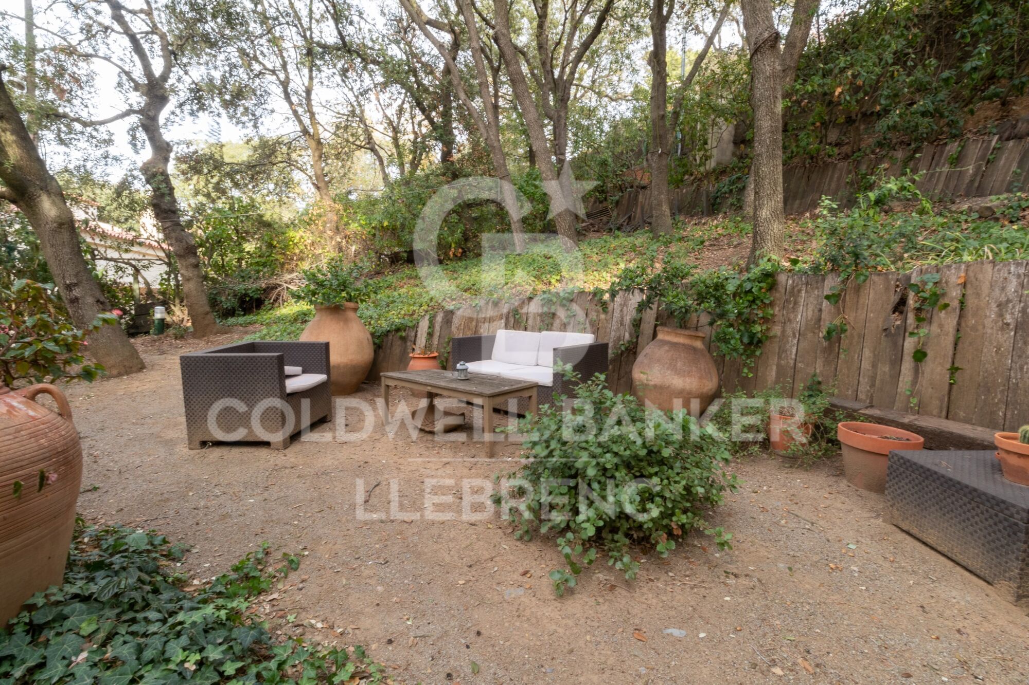 Beautiful house for sale in Vallvidrera with garden and pool