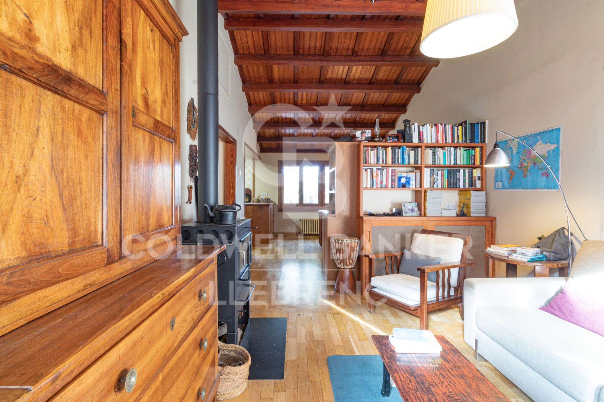 Beautiful house for sale in Vallvidrera with garden and pool