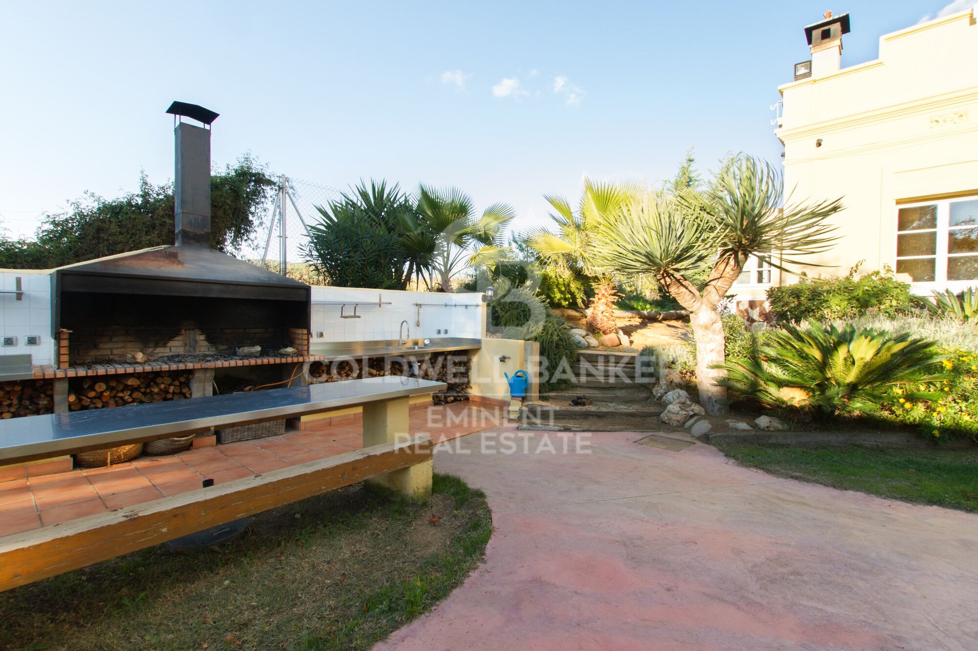 Masia casa rústica con vistas panorámicas al mar en Mataró