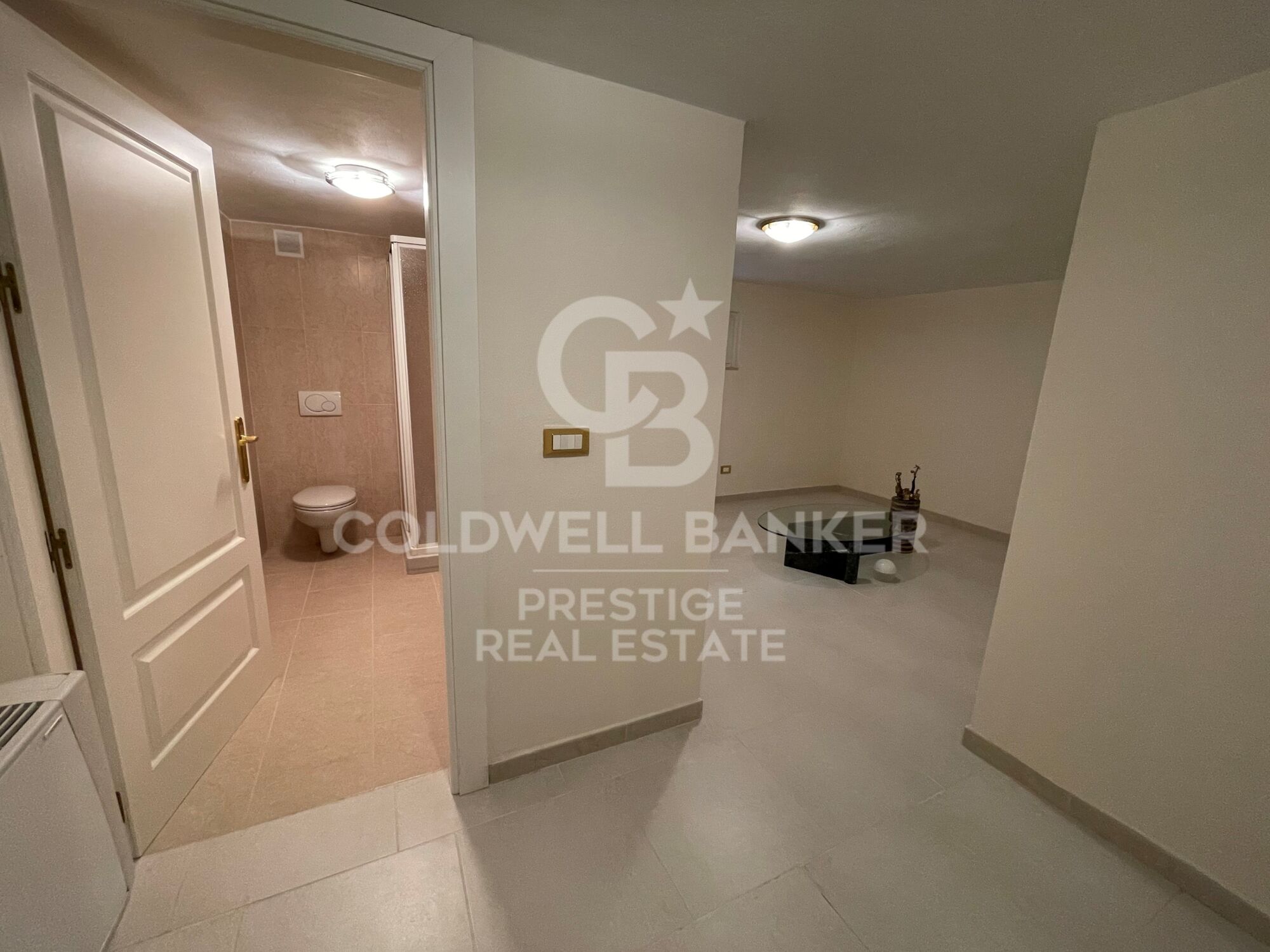 Elegant villa for sale with swimming pool and panoramic views in Lloret de Mar