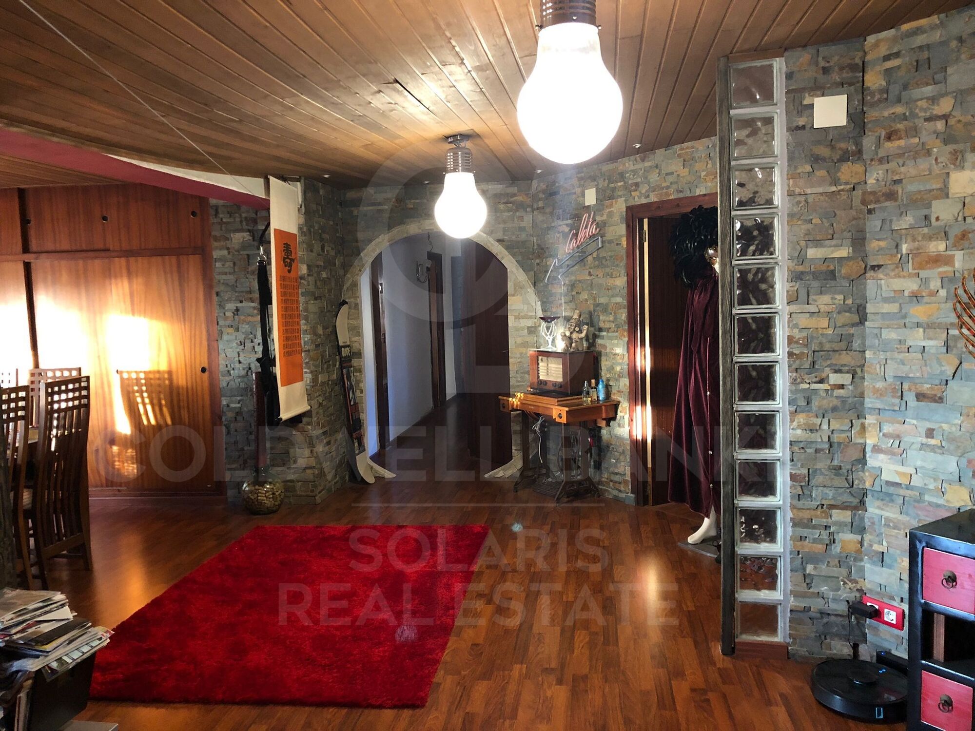 5 bedroom flat with sea views on Avenida Juan Carlos I