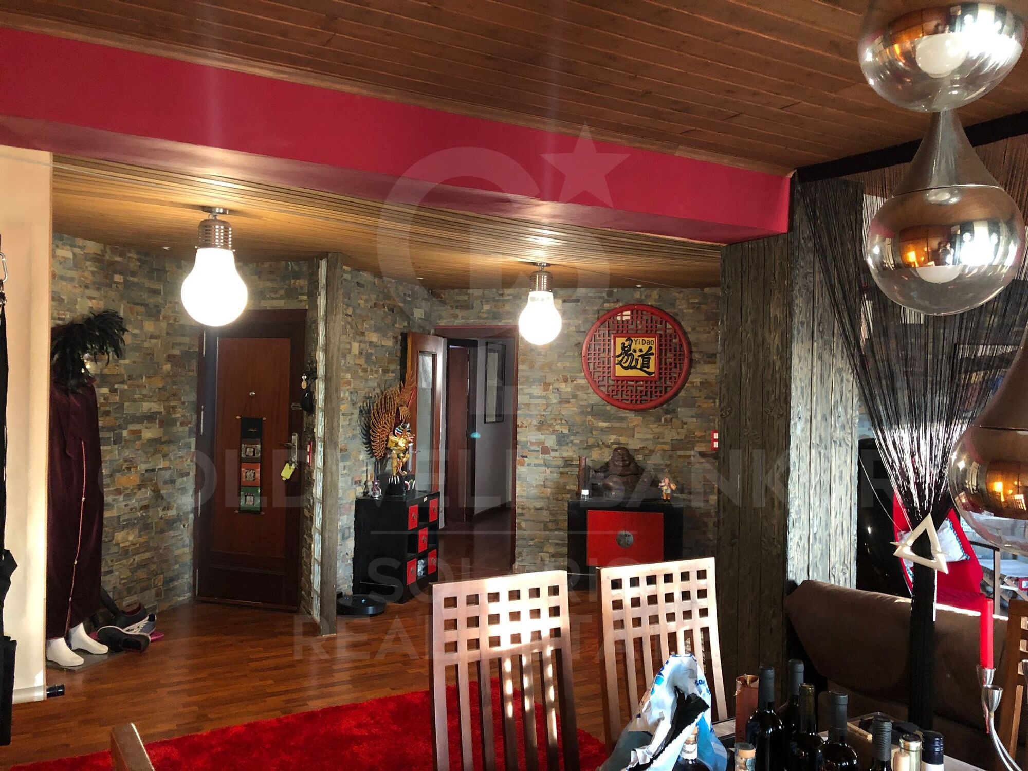 5 bedroom flat with sea views on Avenida Juan Carlos I