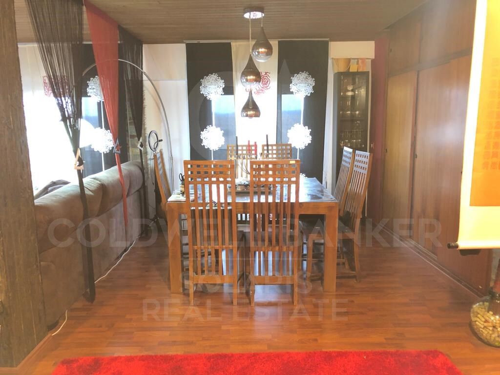 5-Zimmer-Wohnung mit Meerblick an der Avenida Juan Carlos I