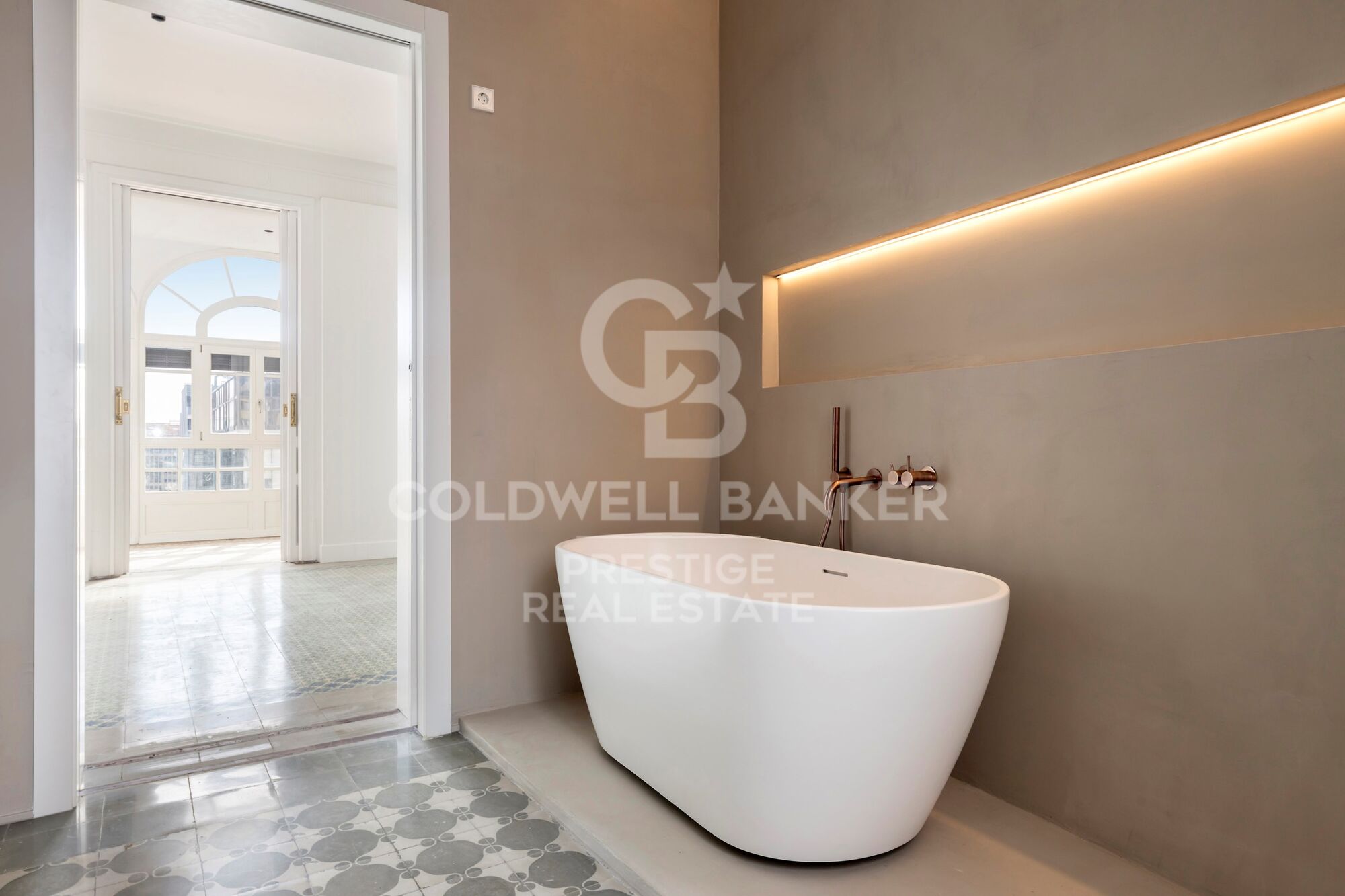 Exclusive Property in Eixample Derecho, Golden Square, steps from Passeig de Gràcia
