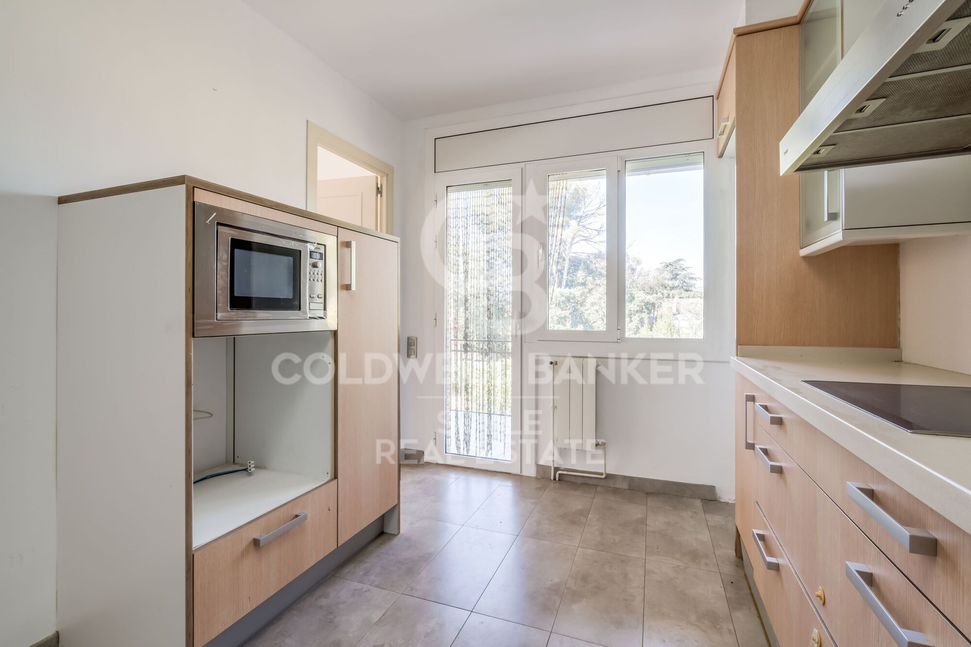 Maravilloso jardín, rodeado de naturaleza