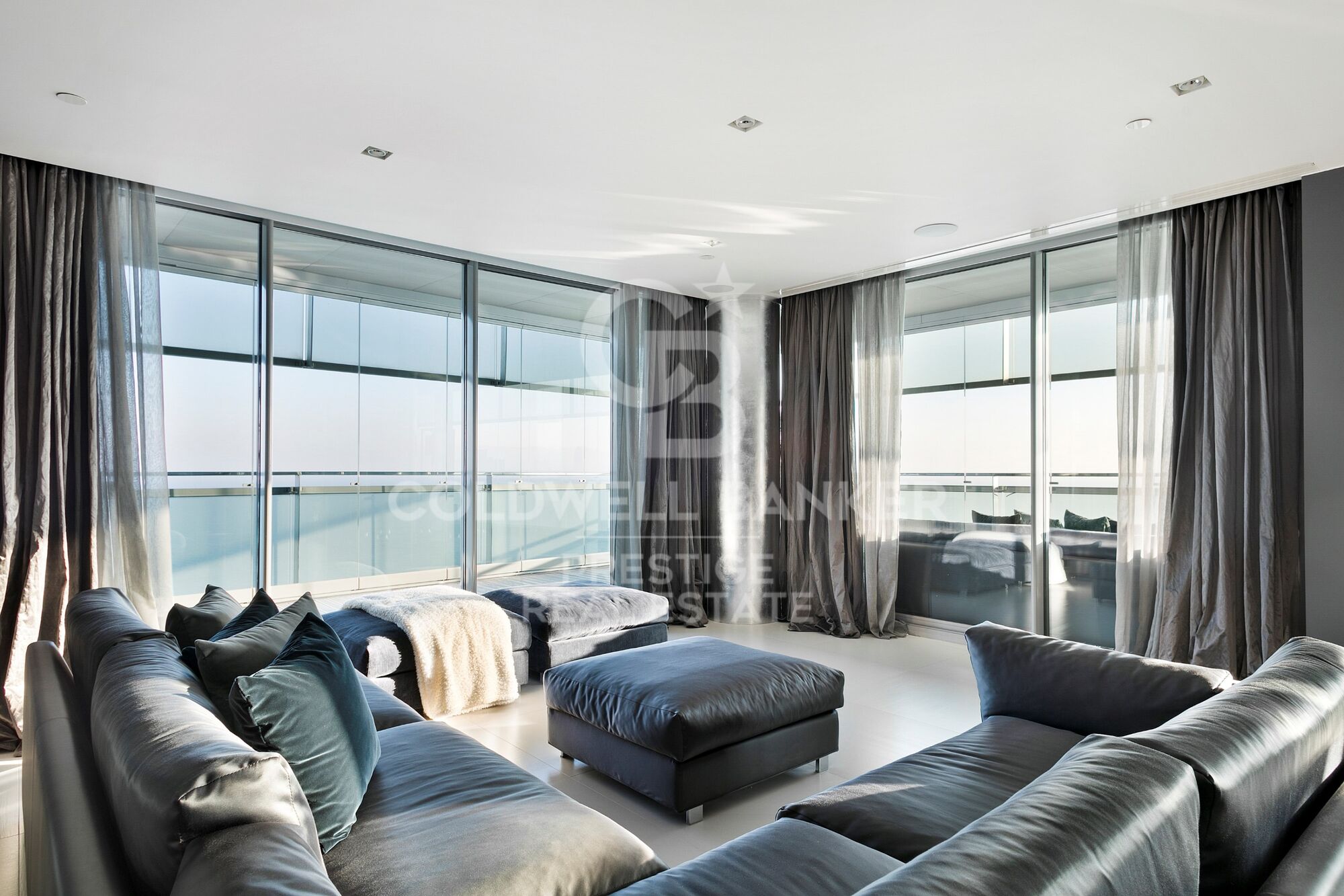 Beachfront penthouse for sale