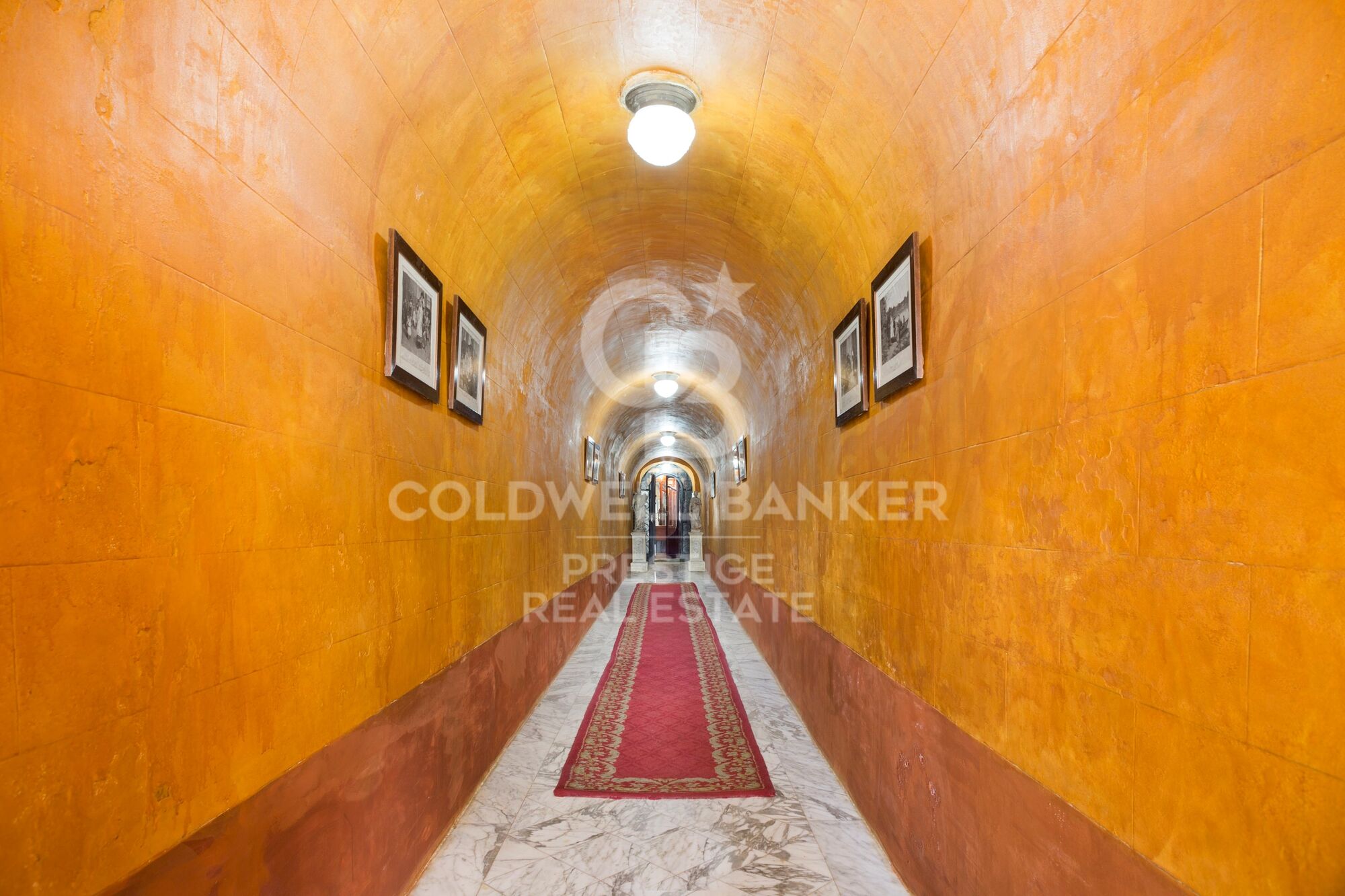 Art Nouveau mansion for sale in Tibidabo