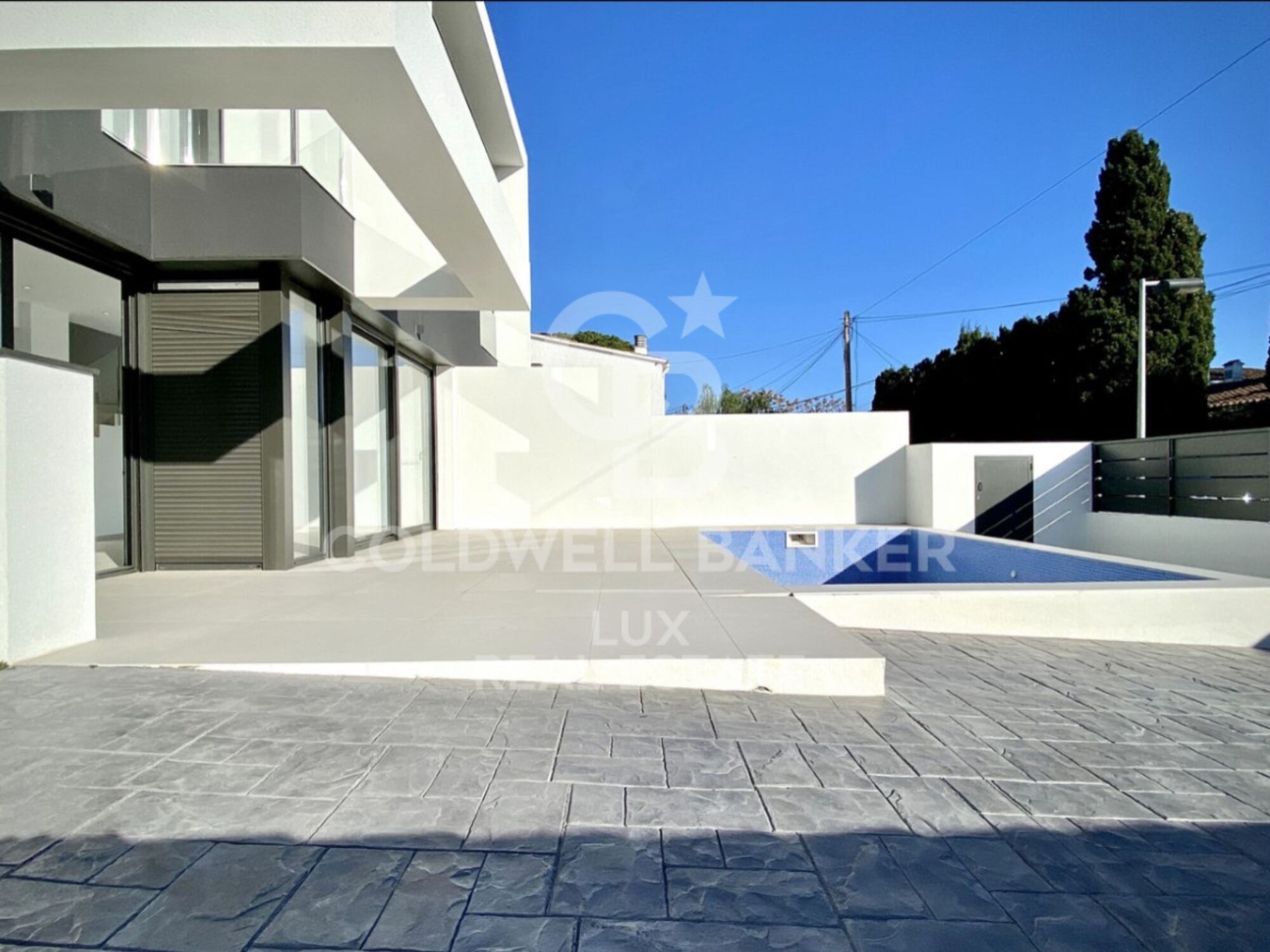 Semi-detached house in Empuriabrava - New developments