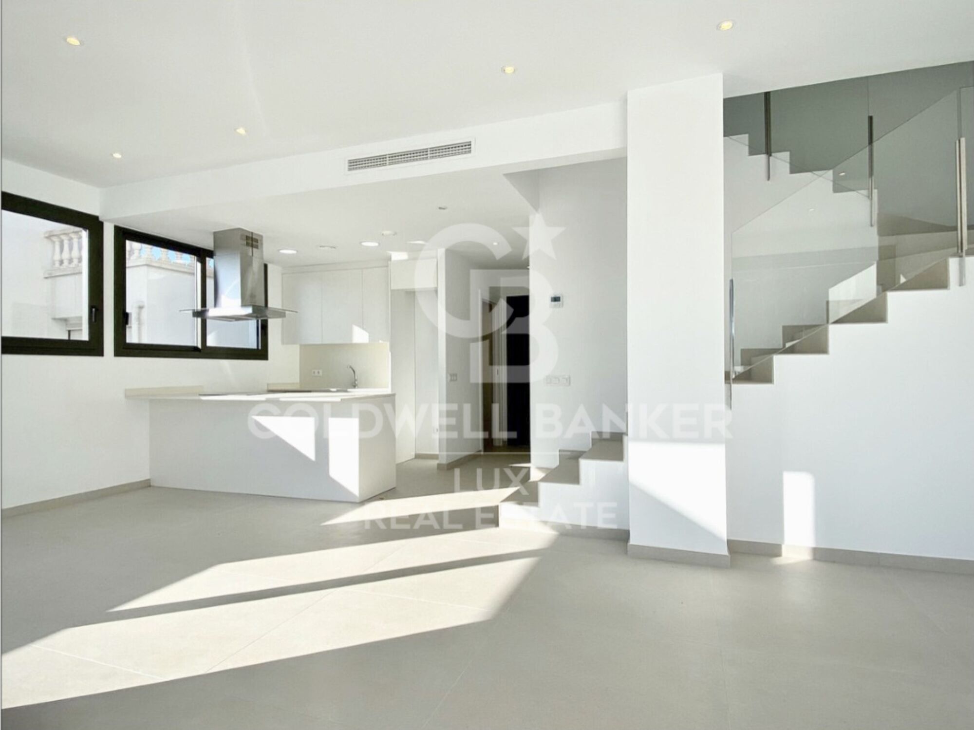 Semi-detached house in Empuriabrava - New developments