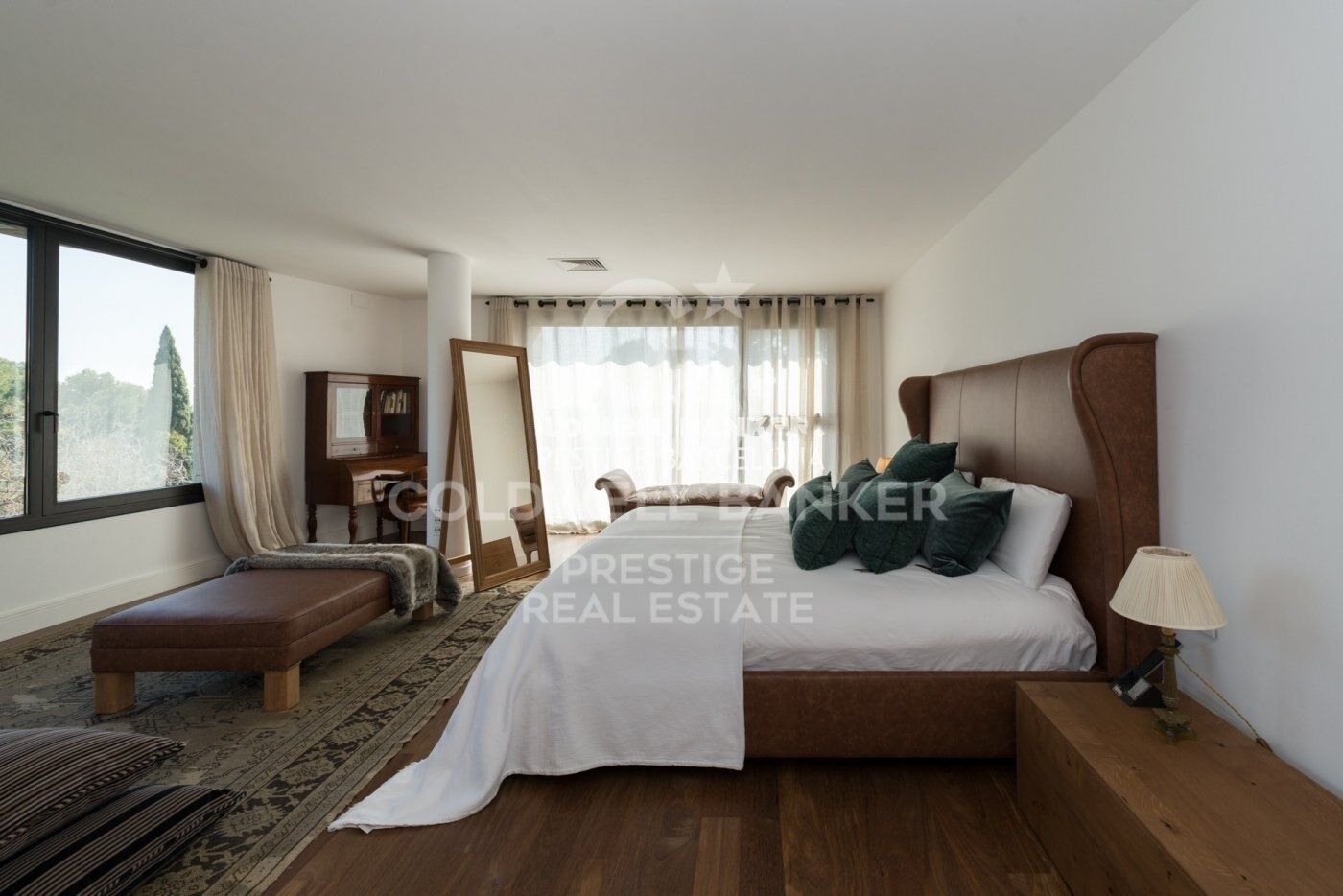 Exclusive house with garden and swimming pool for rent in Pedralbes