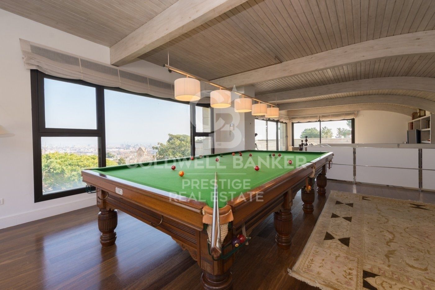 Exclusive house with garden and swimming pool for rent in Pedralbes