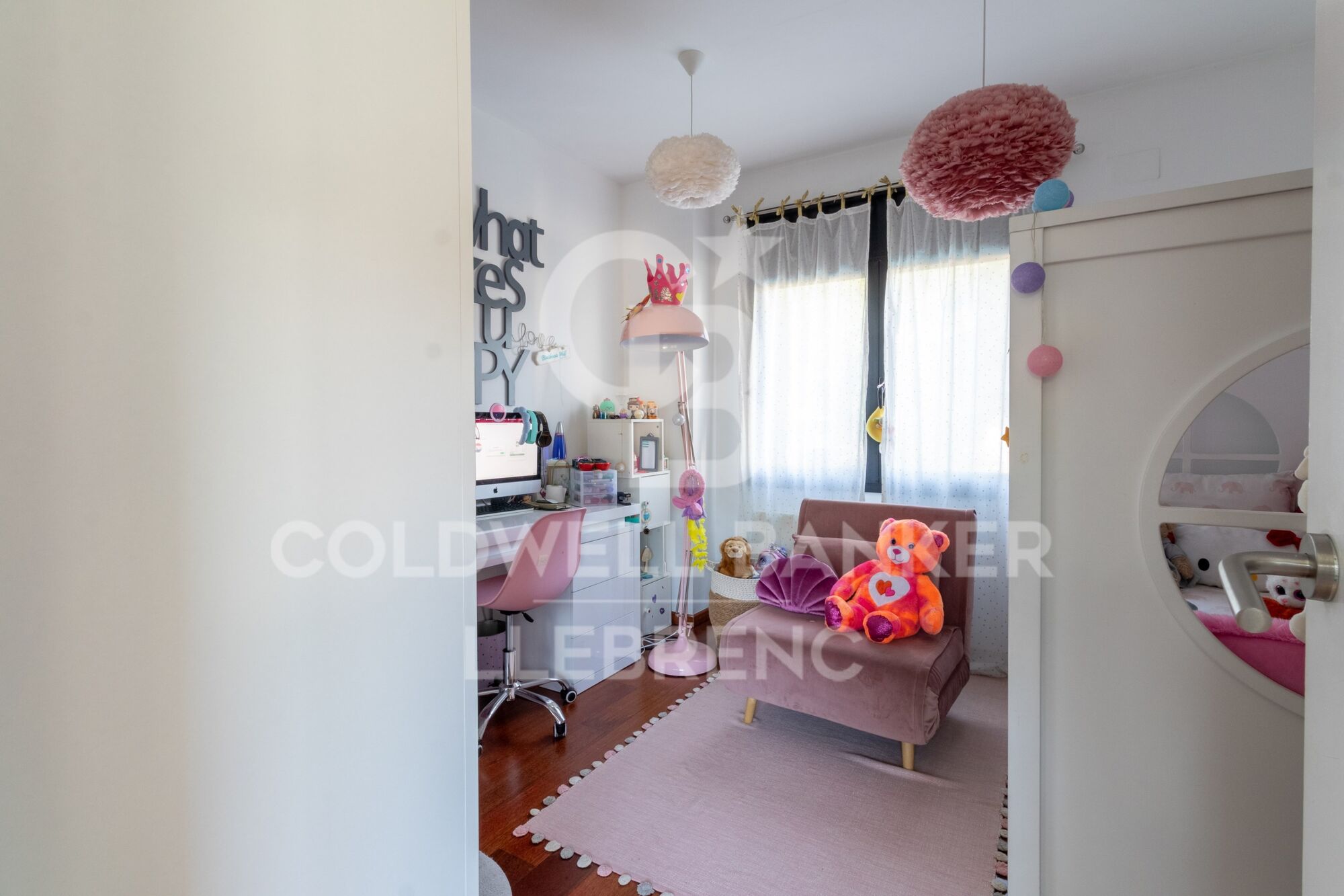 Spectacular Designer House for Sale