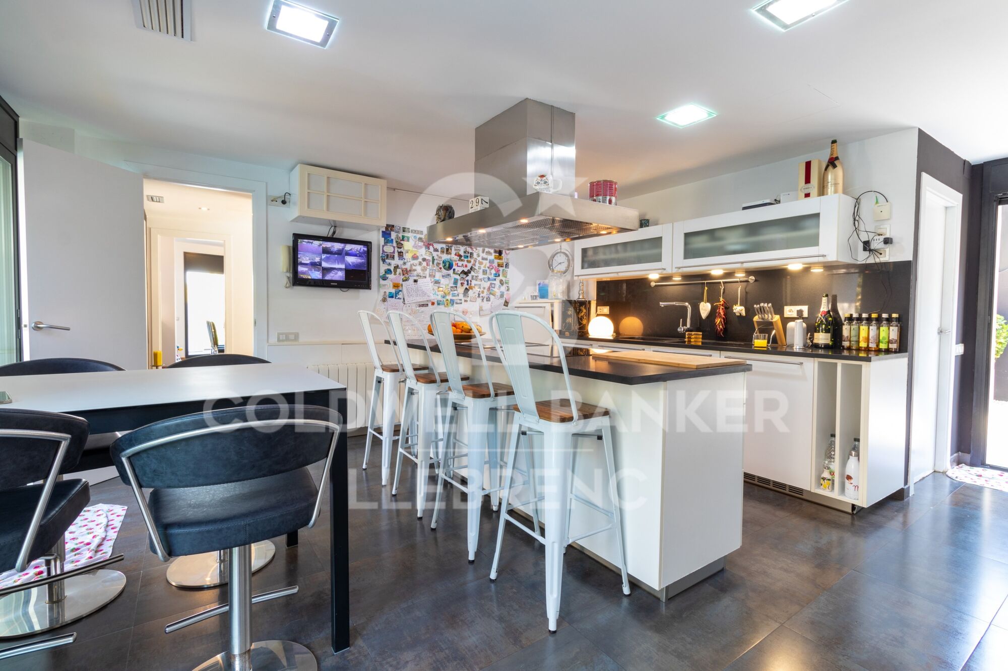 Espectacular casa de diseño en venta