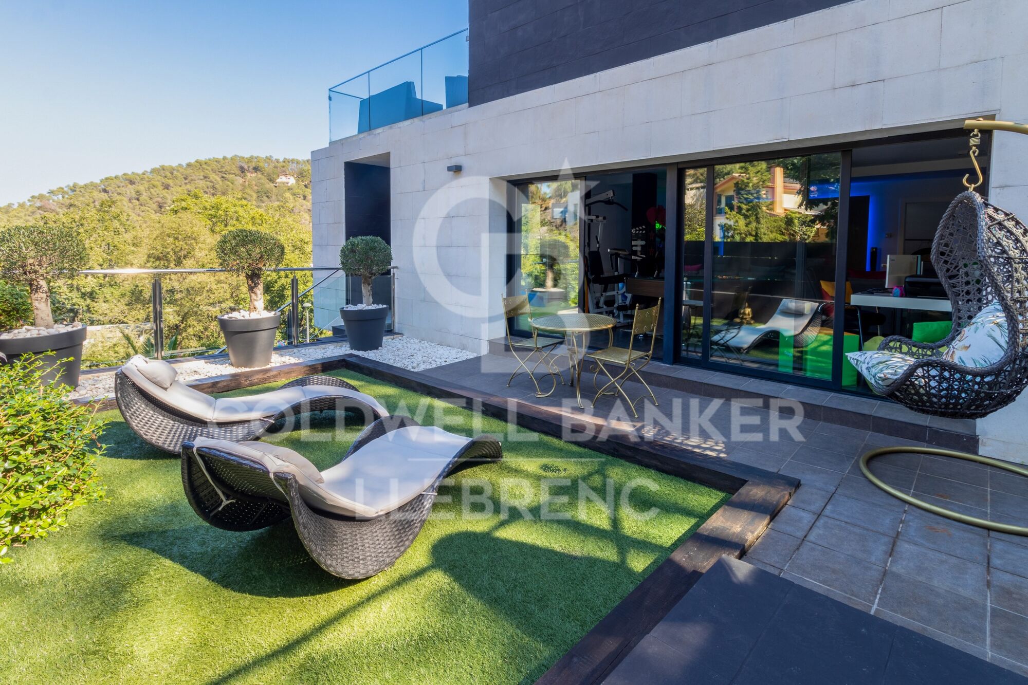 Spectacular Designer House for Sale