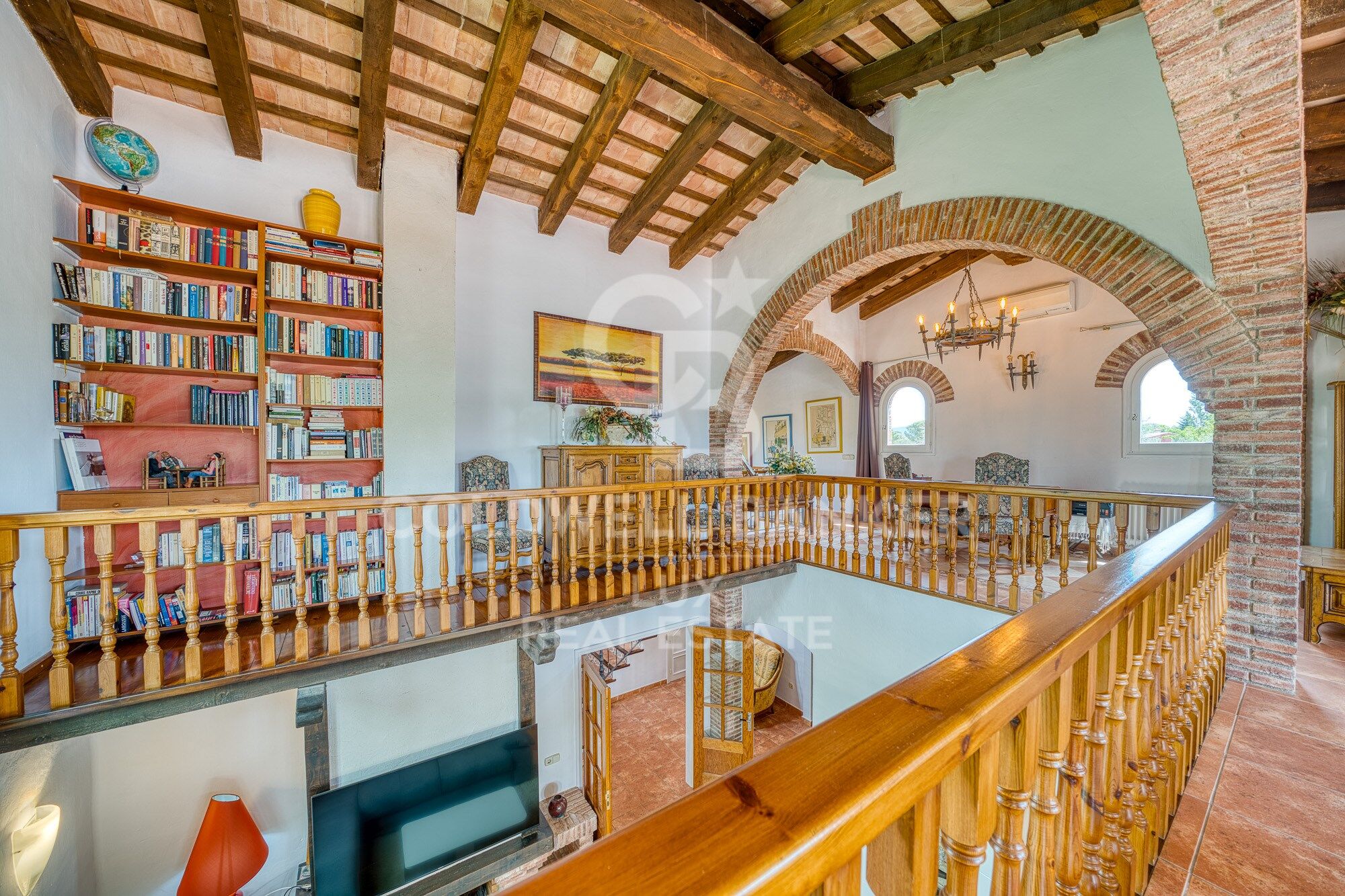 High standing villa with tourist licence in the Golf de Peralada