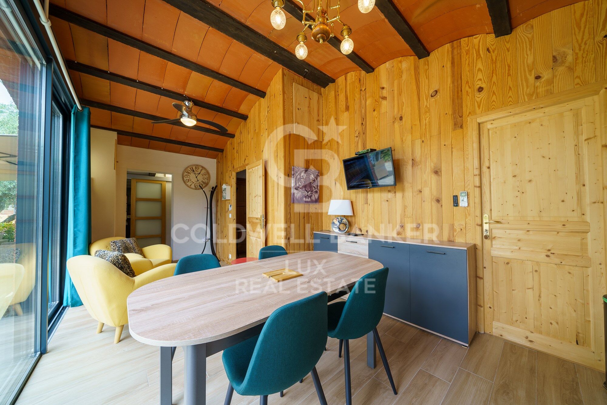 Villa de alto standing con licencia turística en el Golf de Peralada