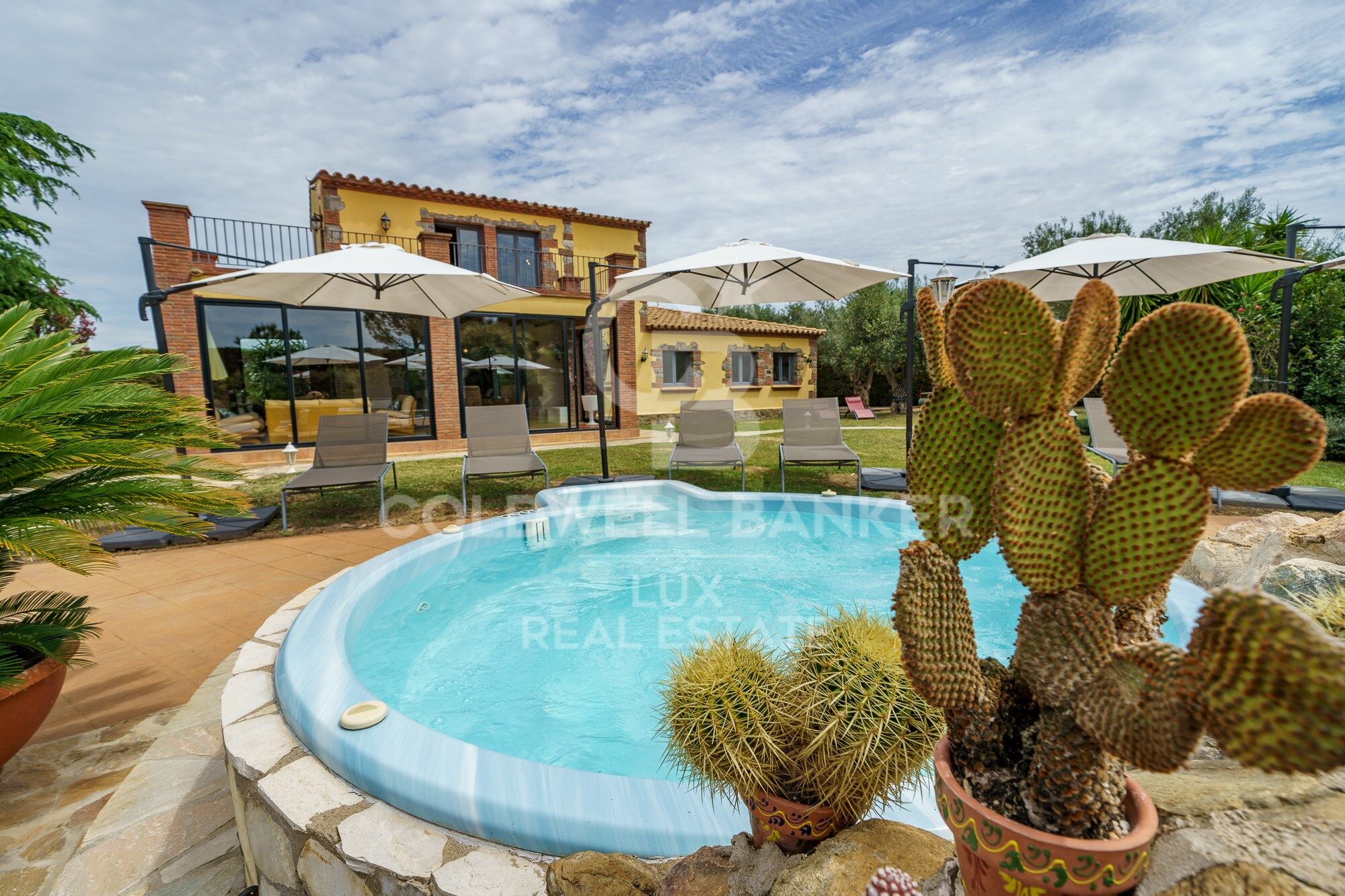 Villa de alto standing con licencia turística en el Golf de Peralada