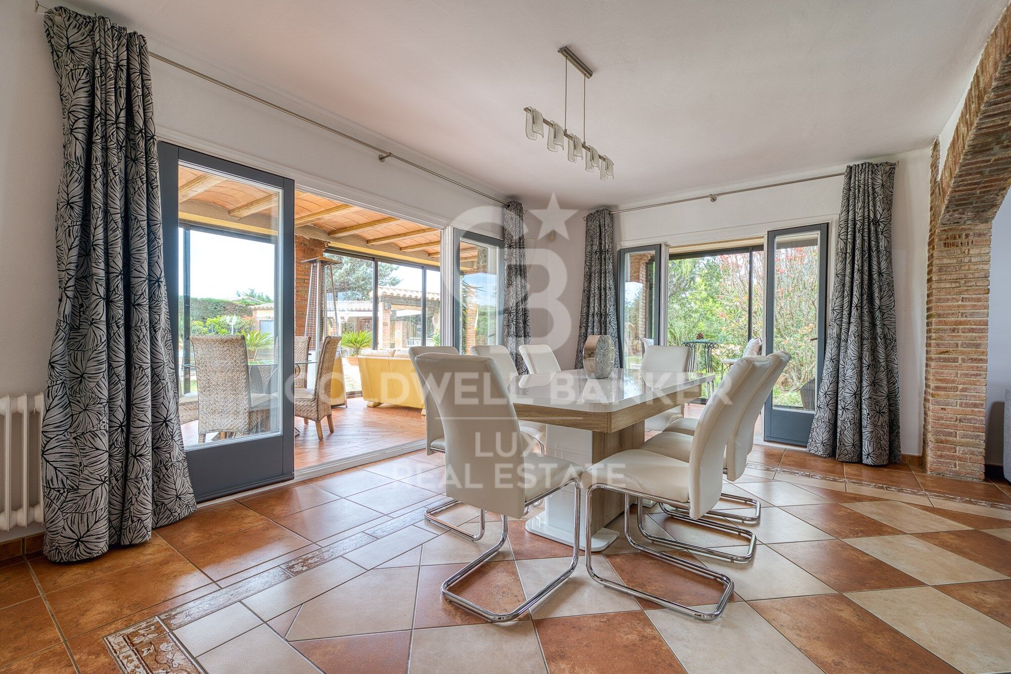Villa de haut standing avec licence touristique dans le Golf de Peralada