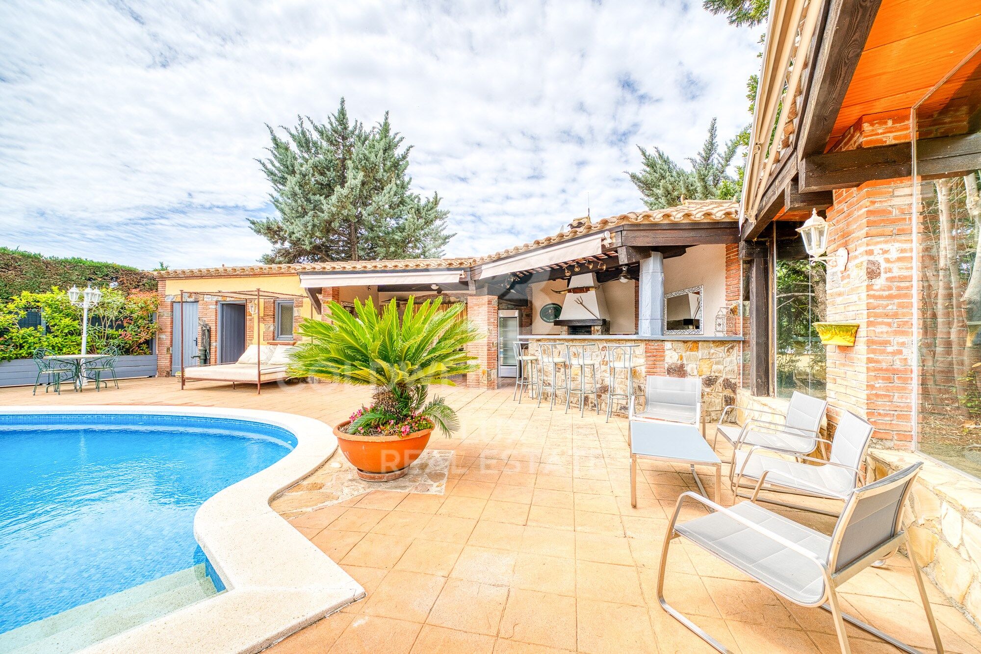 Hochstehende Villa mit Touristenlizenz im Golf de Peralada