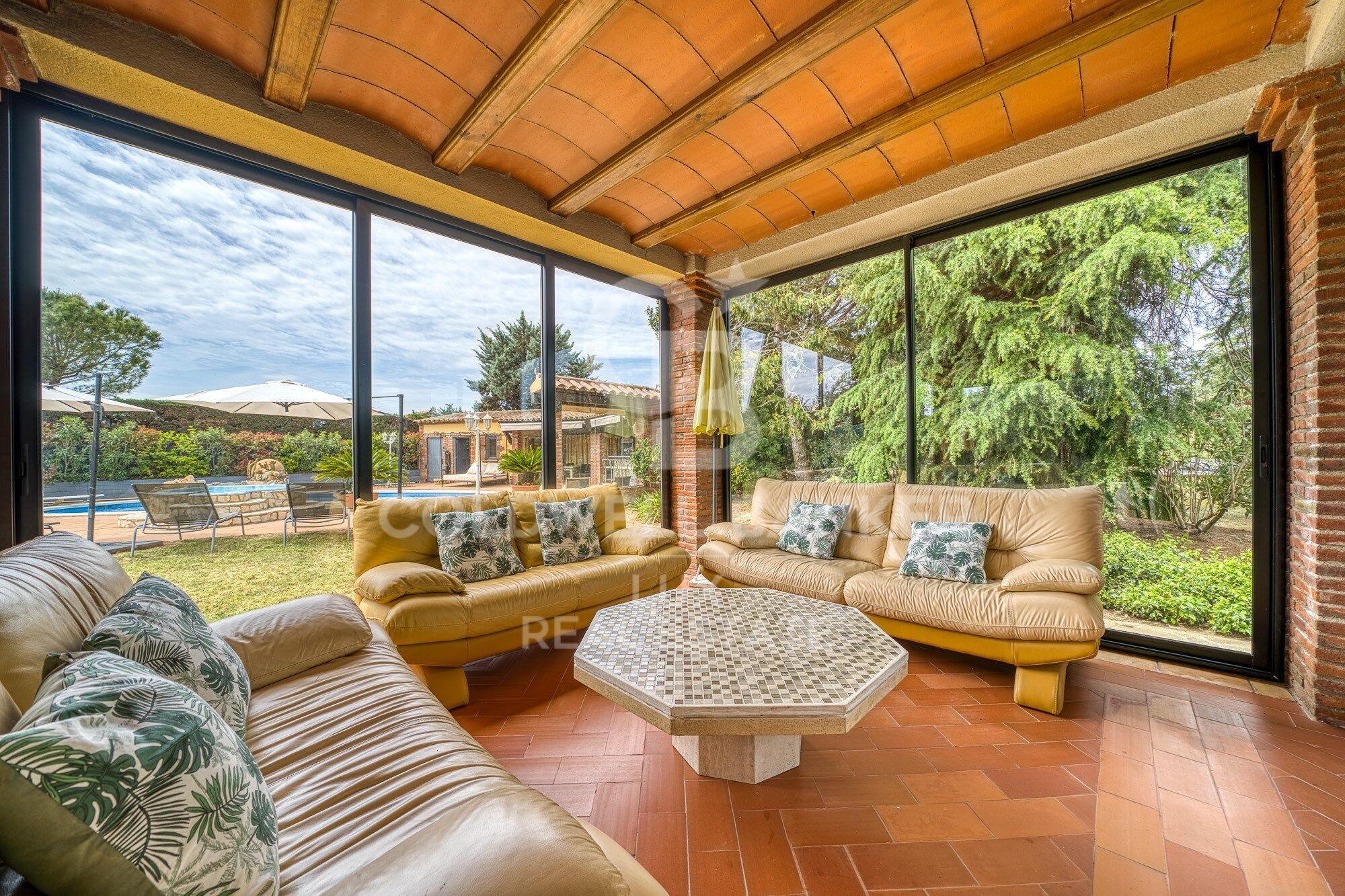 Hochstehende Villa mit Touristenlizenz im Golf de Peralada