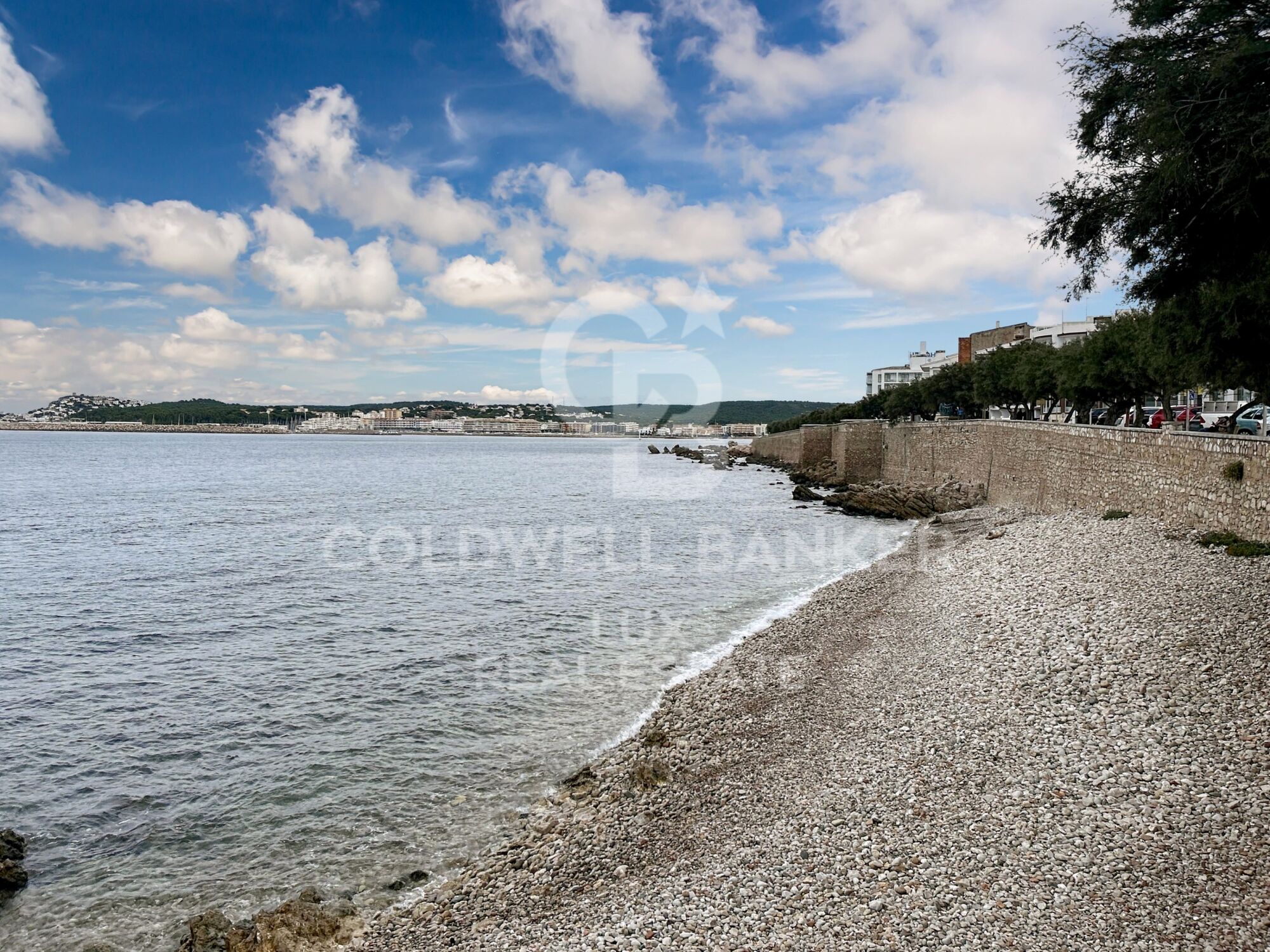 Restaurante a primera línea de mar en L'Escala, Costa Brava