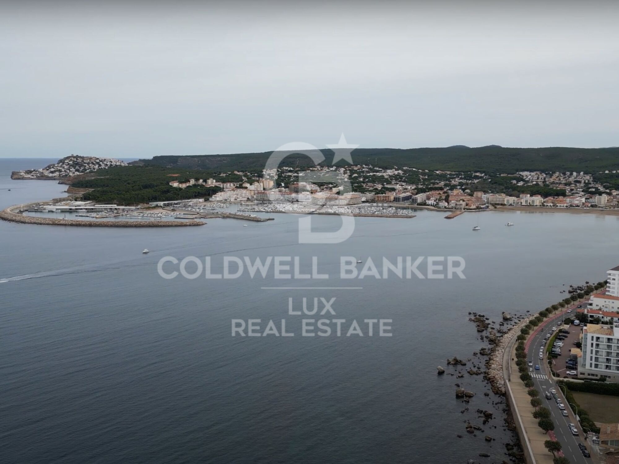 Restaurant on the seafront in L'Escala, Costa Brava