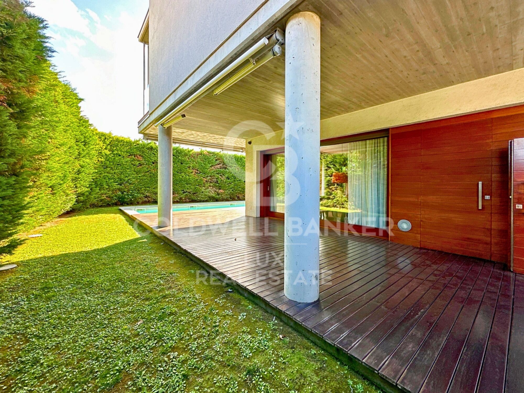Casa unifamiliar con piscina en Alt Empordà