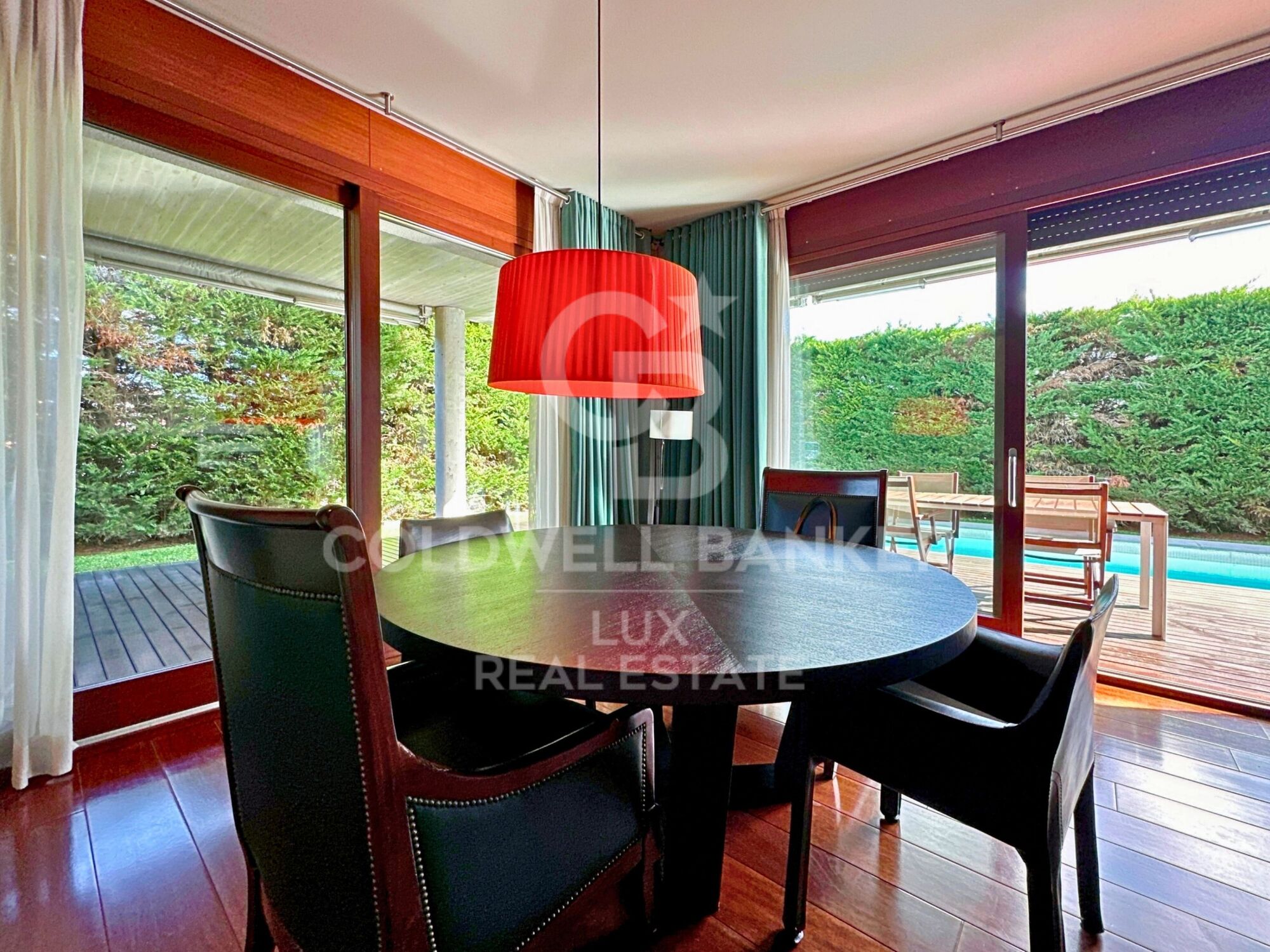 Casa unifamiliar con piscina en Alt Empordà