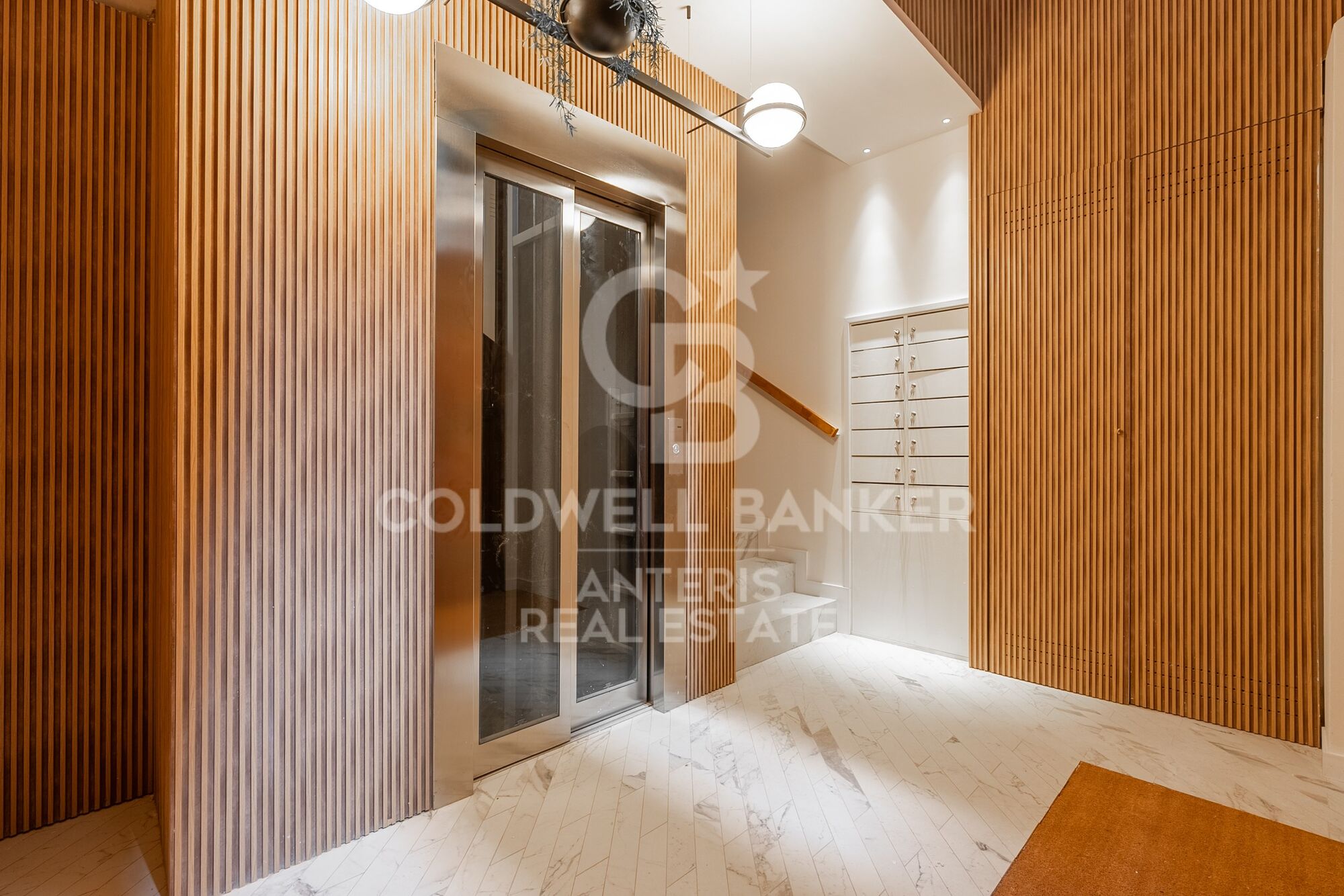 Promotion of luxury apartments in La Rambla