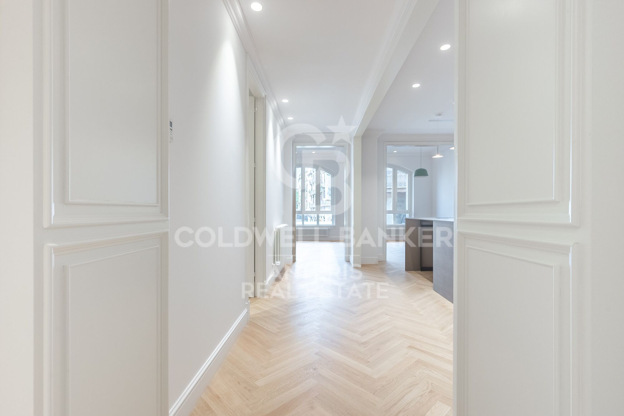 Promoción de pisos de alto standing en la rambla