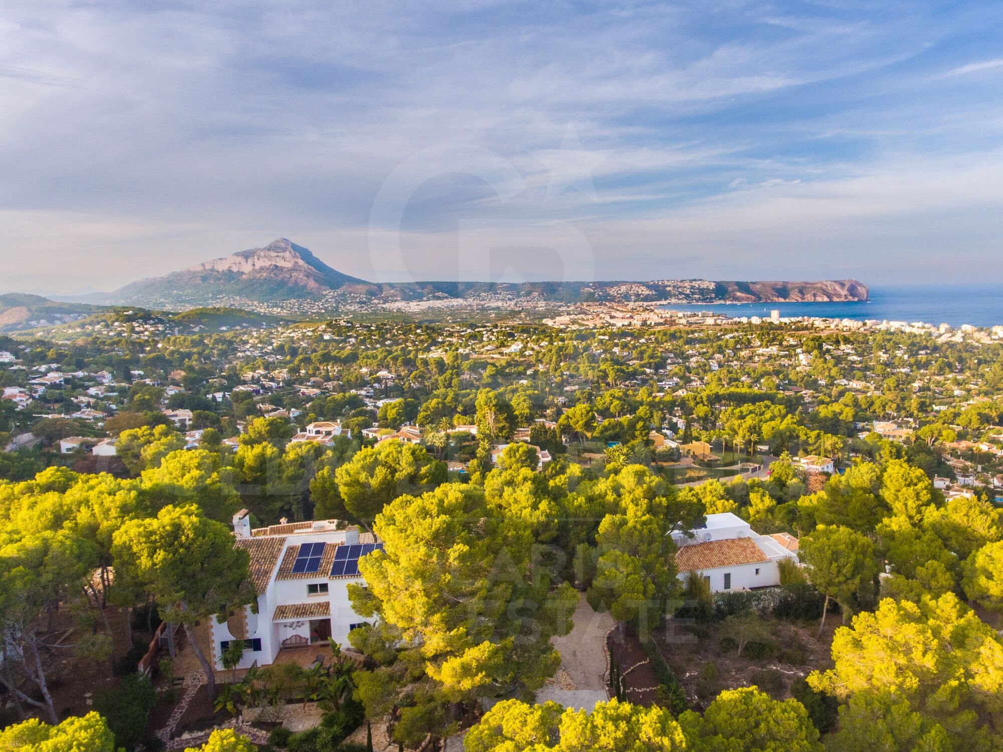 Magnífica Villa con Vistas al mar en exclusiva zona de Jávea