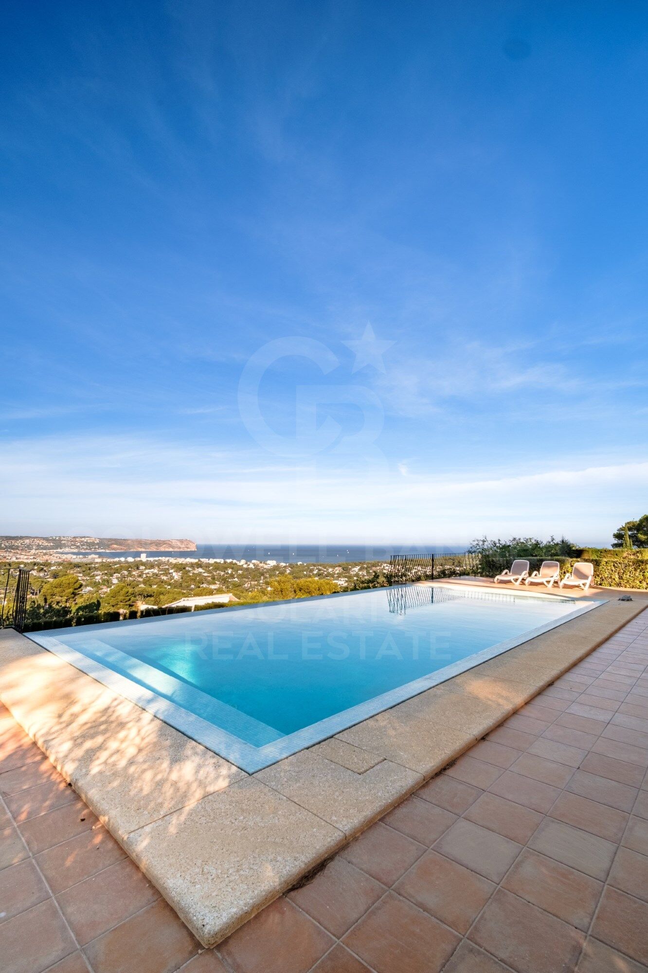 Wunderschöne Villa mit Meerblick in einer exklusiven Gegend von Jávea