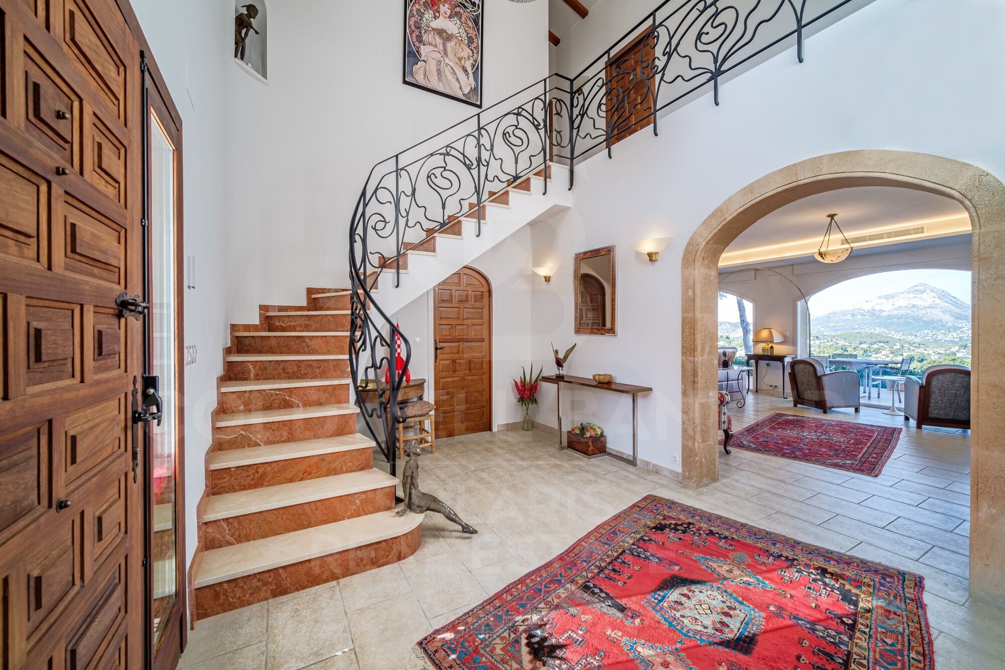 Magnificent Villa with Sea Views in an exclusive area of Jávea