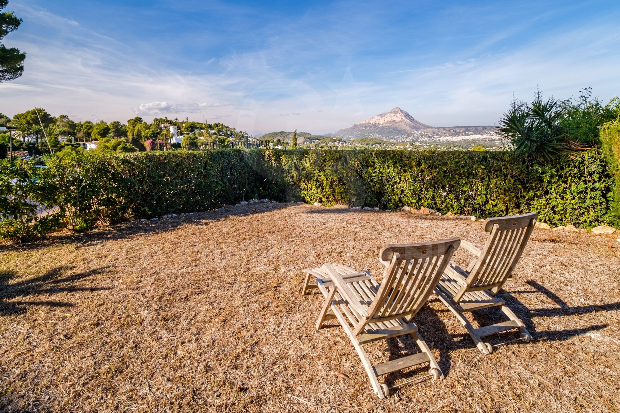 Magnificent Villa with Sea Views in an exclusive area of Jávea