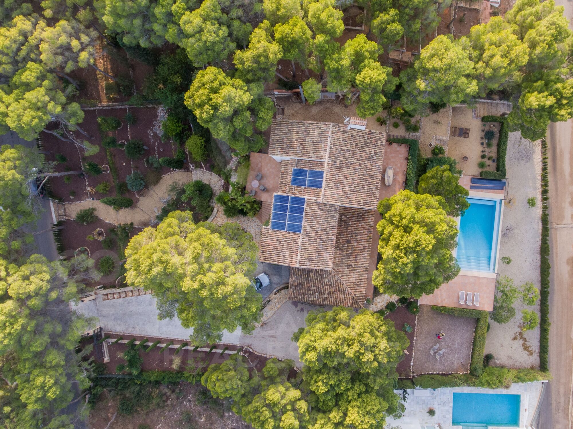 Magnificent Villa with Sea Views in an exclusive area of Jávea