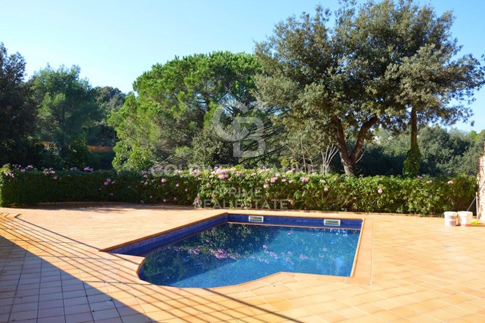 For sale, a charming detached house in the Begur residential area