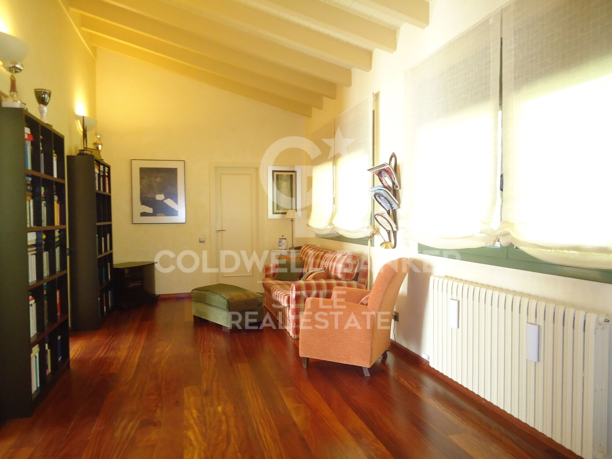 Magnificent property with excellent views