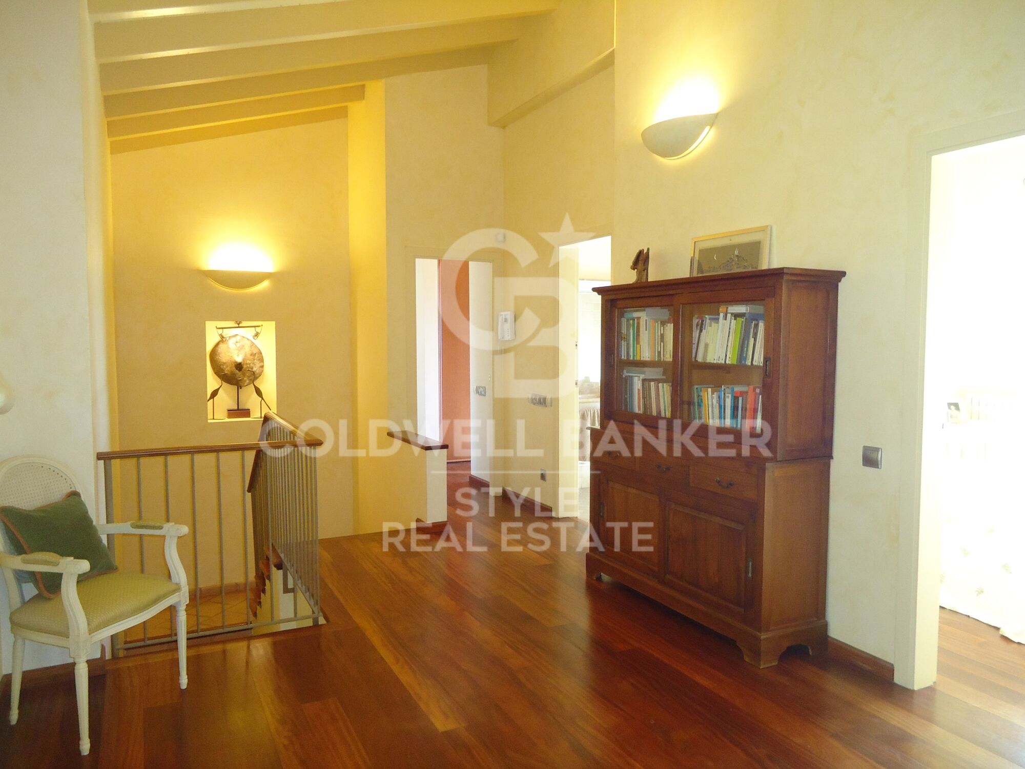 Magnificent property with excellent views