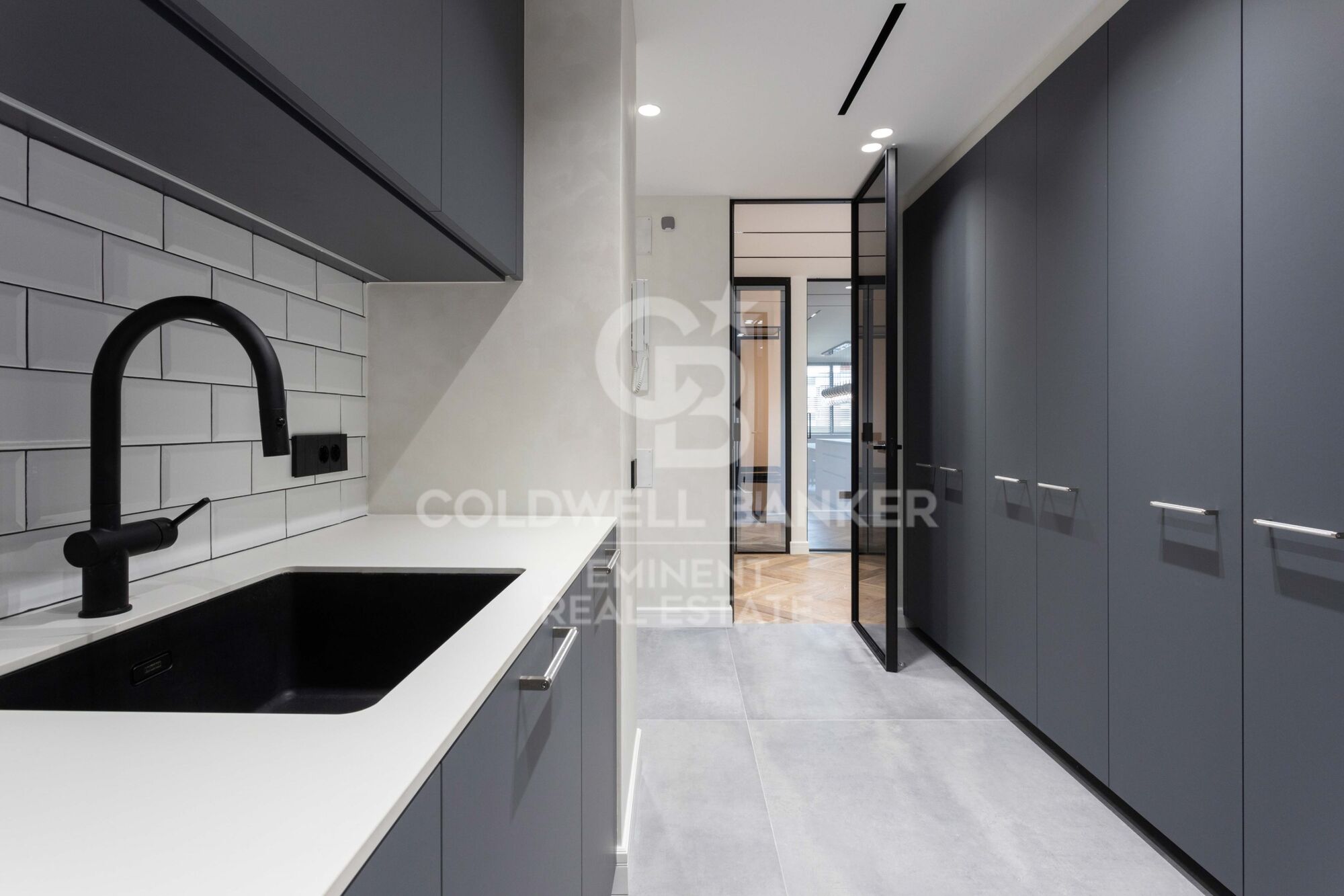 MAGNIFICENT APARTMENT ON VIA AUGUSTA - GANDUXER.