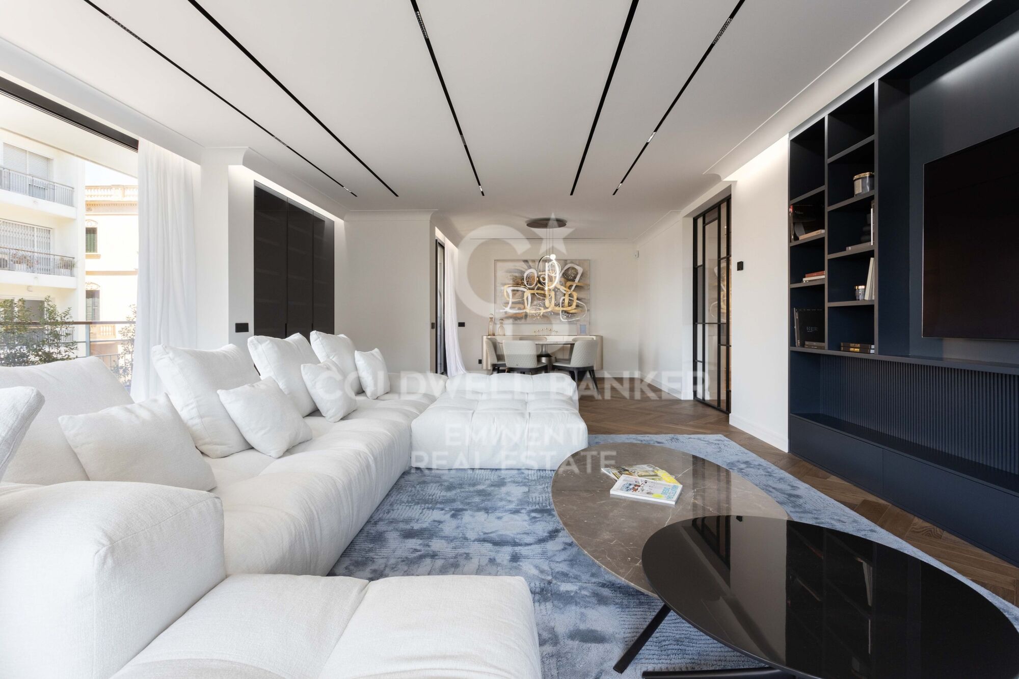 MAGNIFIQUE APPARTEMENT SUR VIA AUGUSTA - GANDUXER.