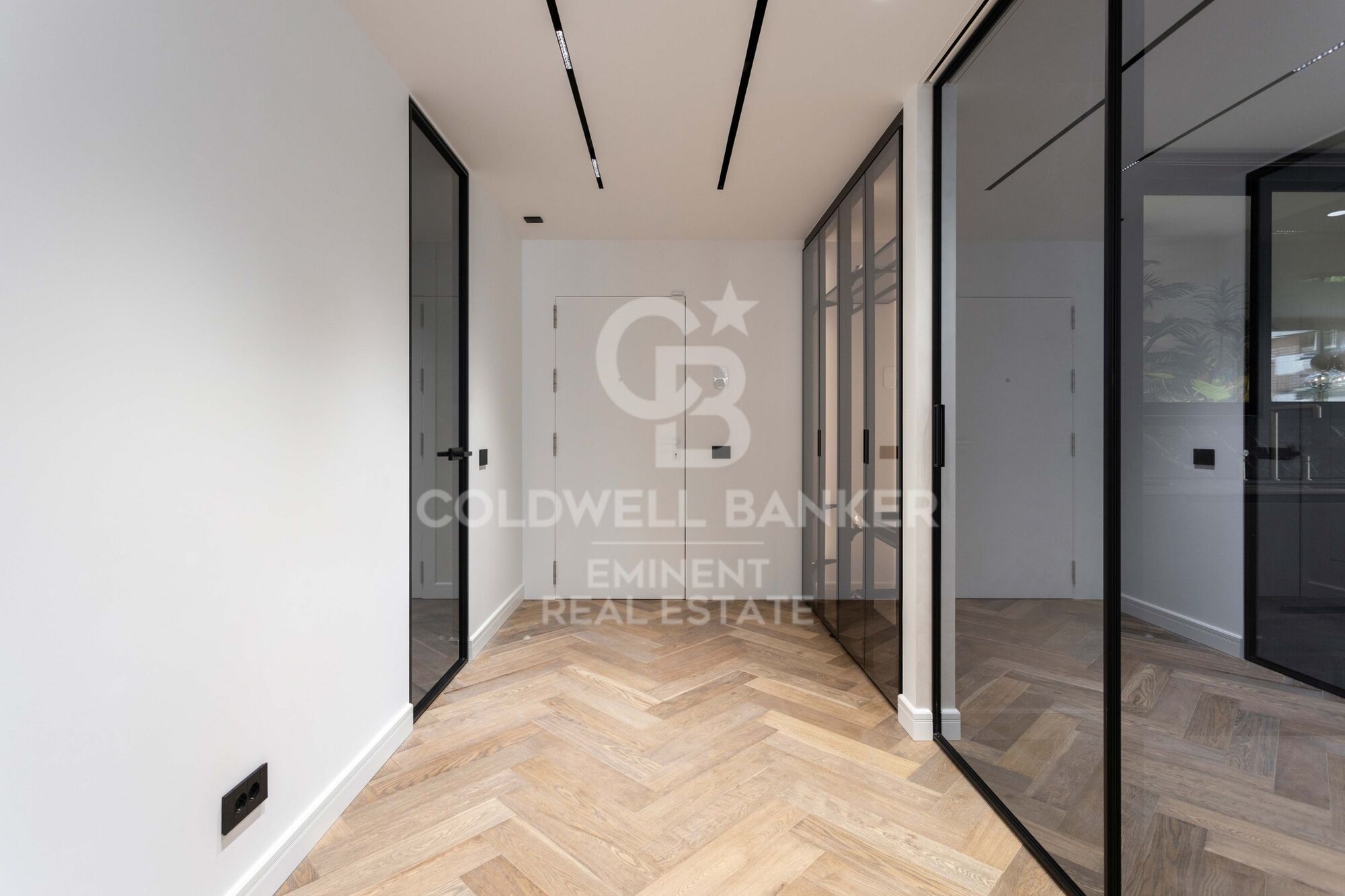 MAGNIFIQUE APPARTEMENT SUR VIA AUGUSTA - GANDUXER.