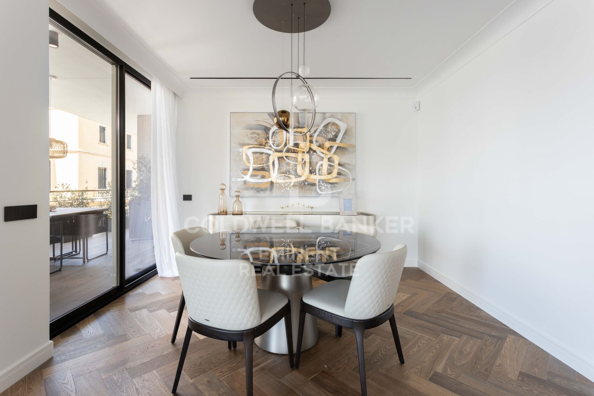 MAGNIFIQUE APPARTEMENT SUR VIA AUGUSTA - GANDUXER.