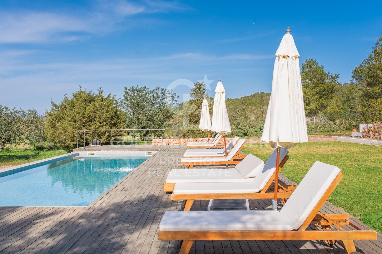 Villa 6 Bedrooms Sale Sant Josep de sa Talaia