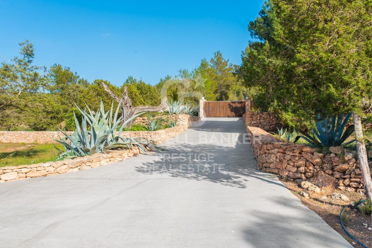 Villa 6 Bedrooms Sale Sant Josep de sa Talaia