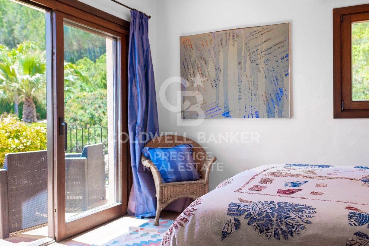 Maison de campagne exclusive avec vue fantastique sur la mer et licence de location