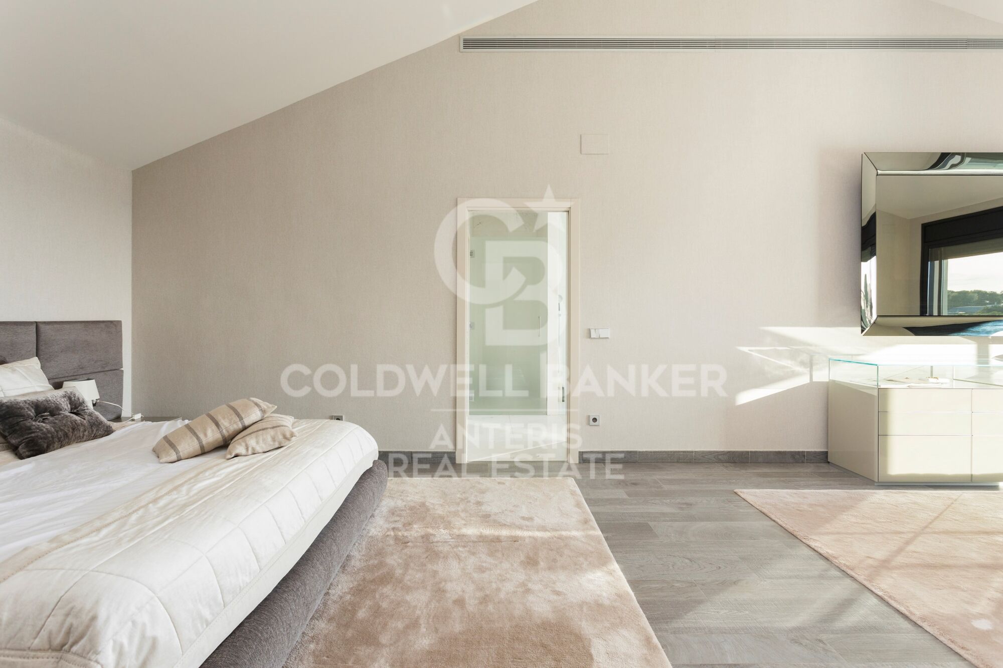 Luxury mansion on the Costa Dorada